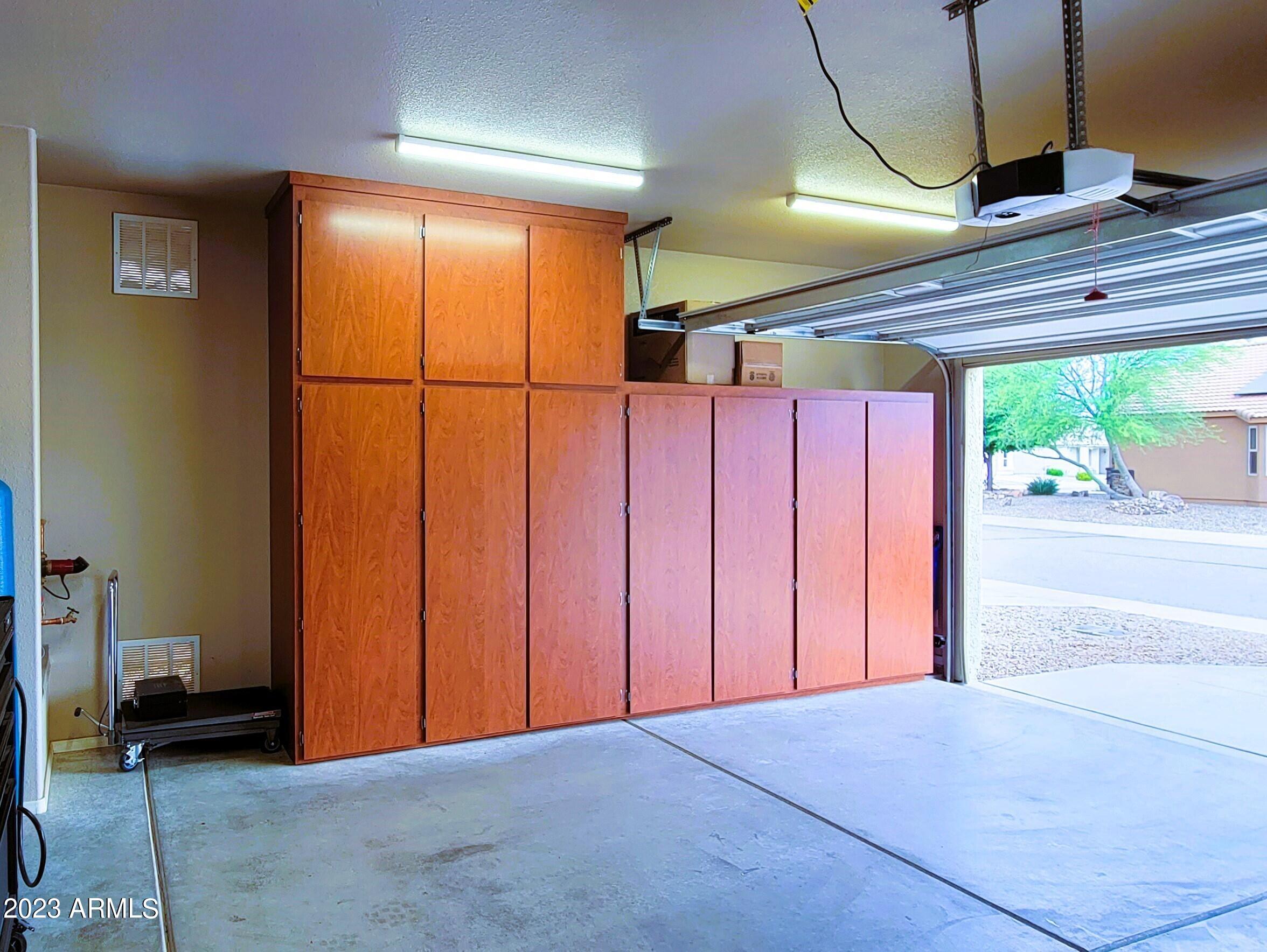CAMPSTONE - Residential