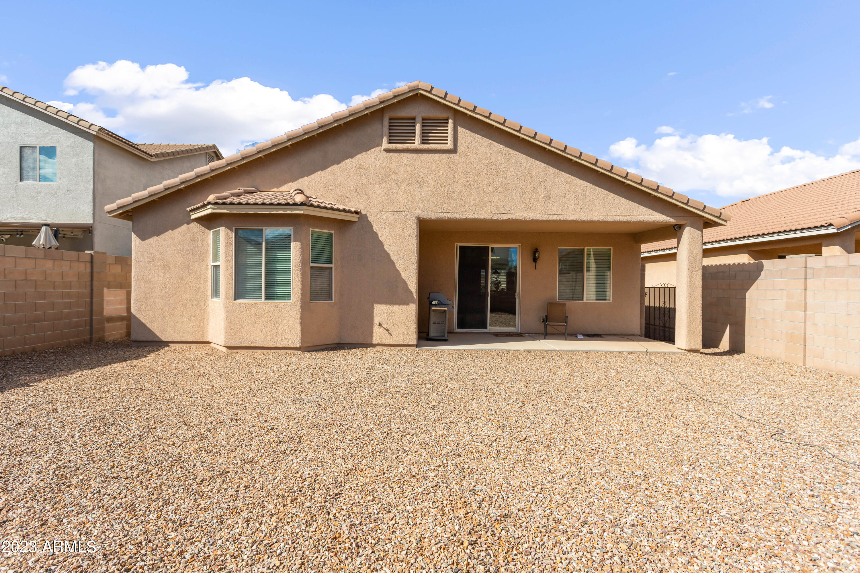CAMPSTONE - Residential