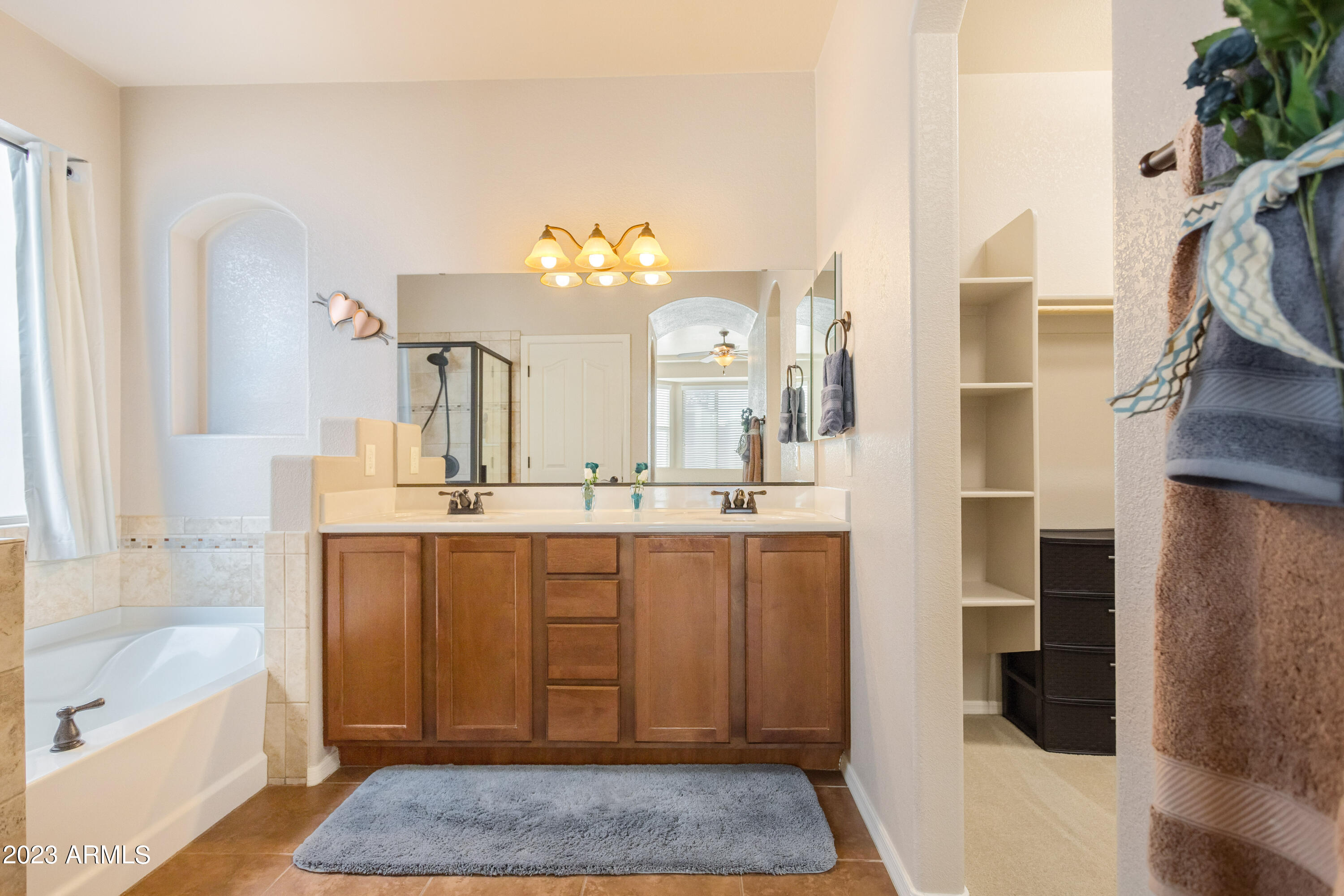 CAMPSTONE - Residential