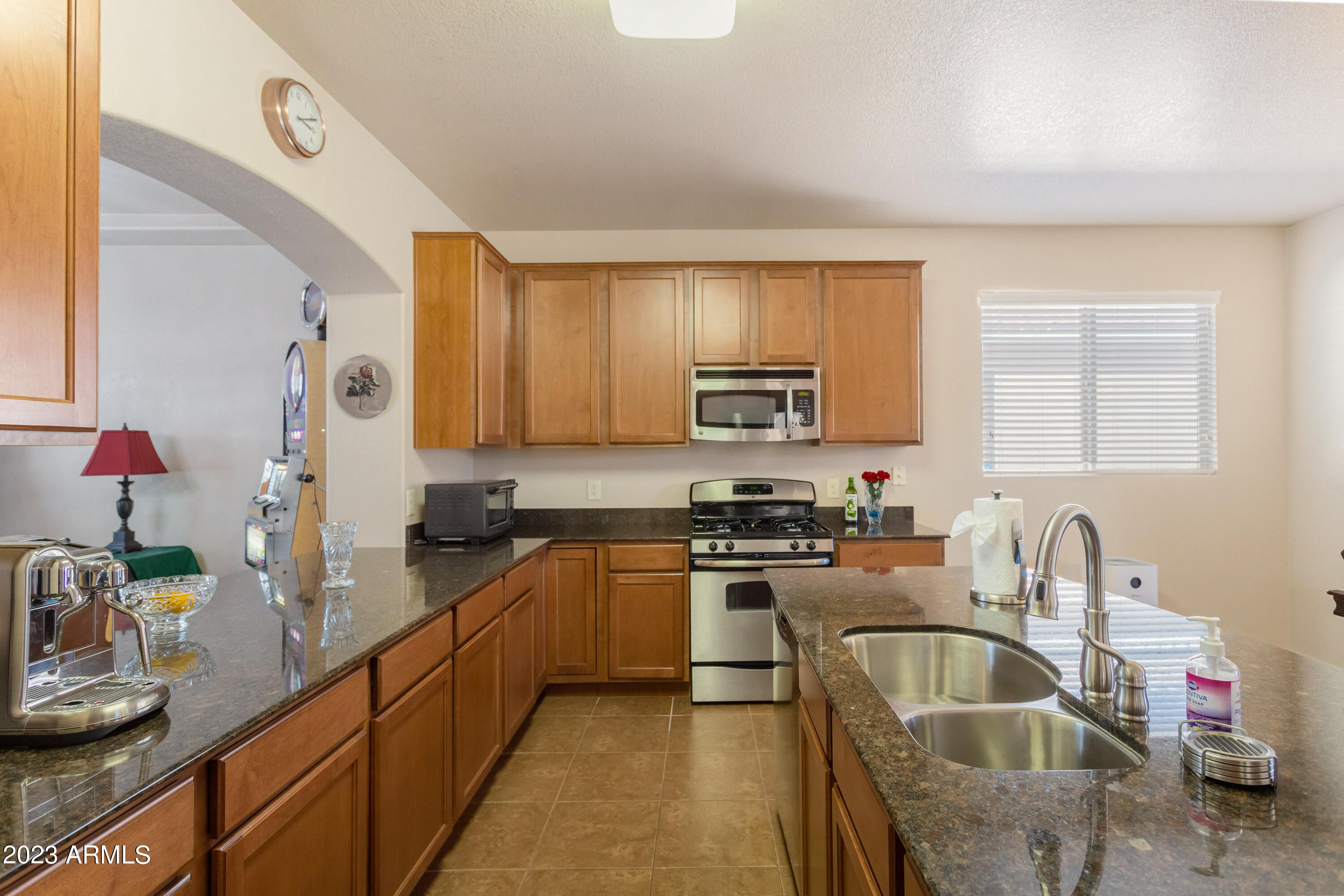CAMPSTONE - Residential