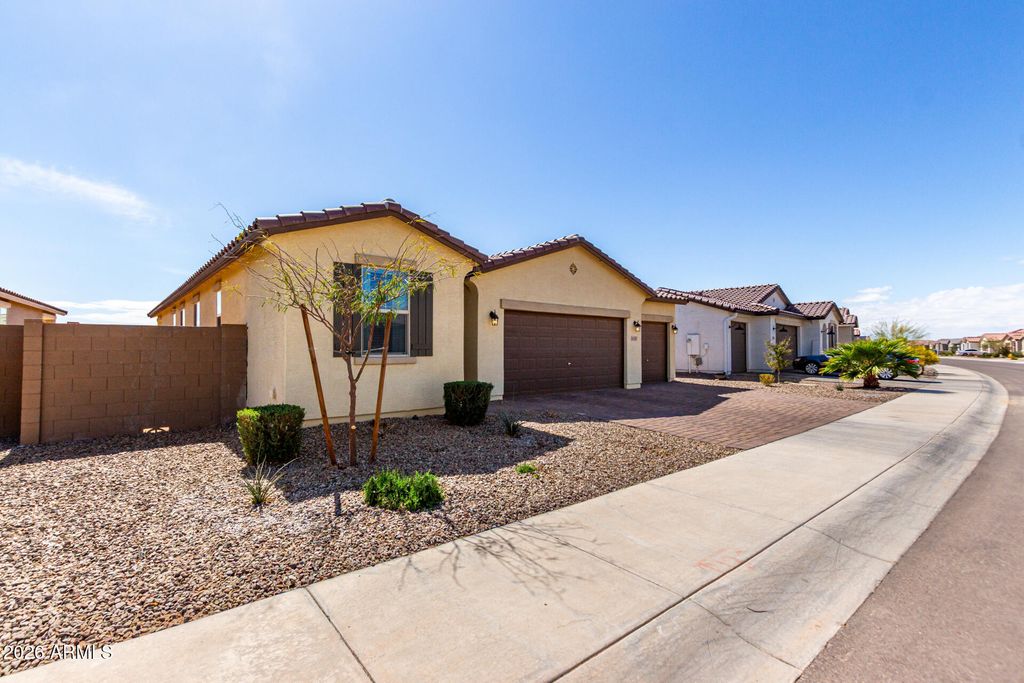 Photo of 40385 W Haley Drive, Maricopa, AZ 85138 (MLS # 6981288)