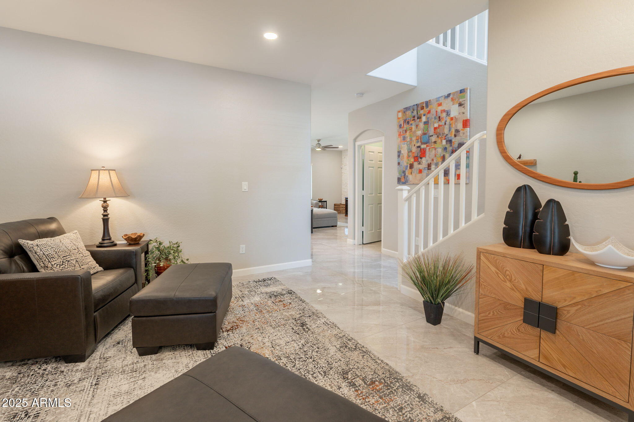 4352 E DEL RIO Drive