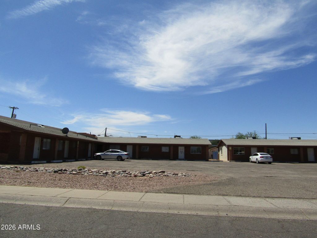 Photo of 415 W 10th Street, Casa Grande, AZ 85122 (MLS # 7017183)