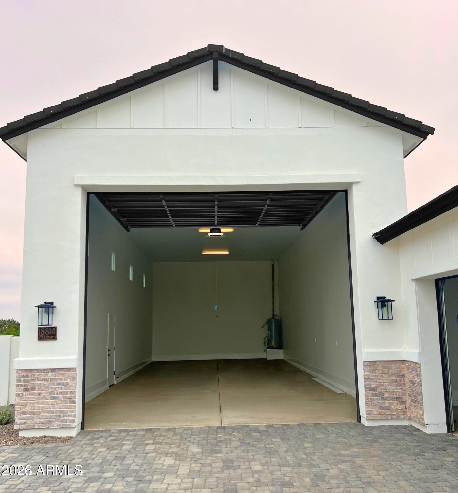 18814 E COUNTRY MEADOWS Court