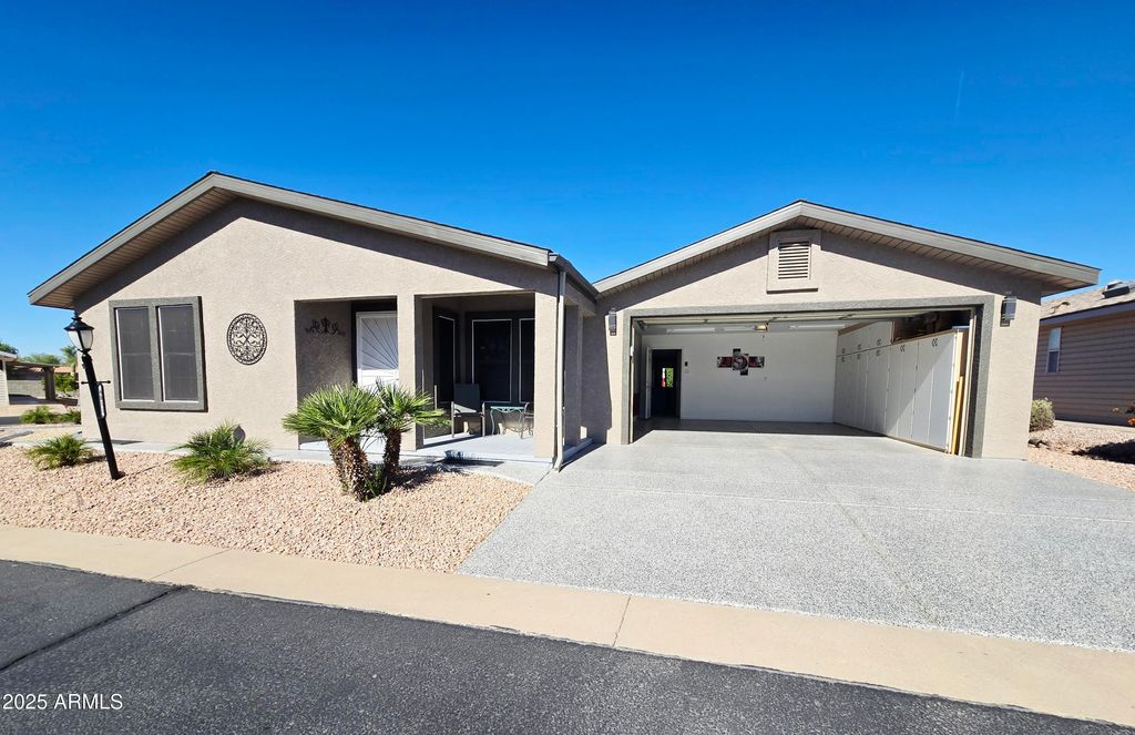 Photo of 3301 S Goldfield Road #4051, Apache Junction, AZ 85119 (MLS # 6941572)
