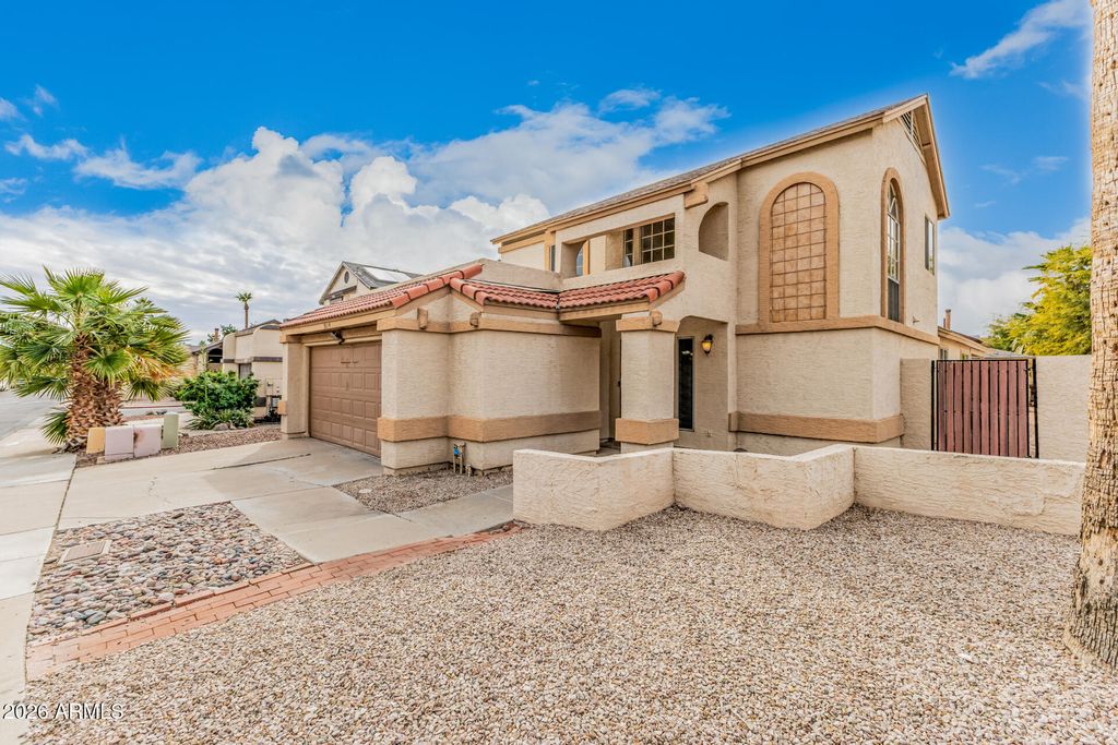 Photo of 19234 N 6th Street, Phoenix, AZ 85024 (MLS # 6976819)