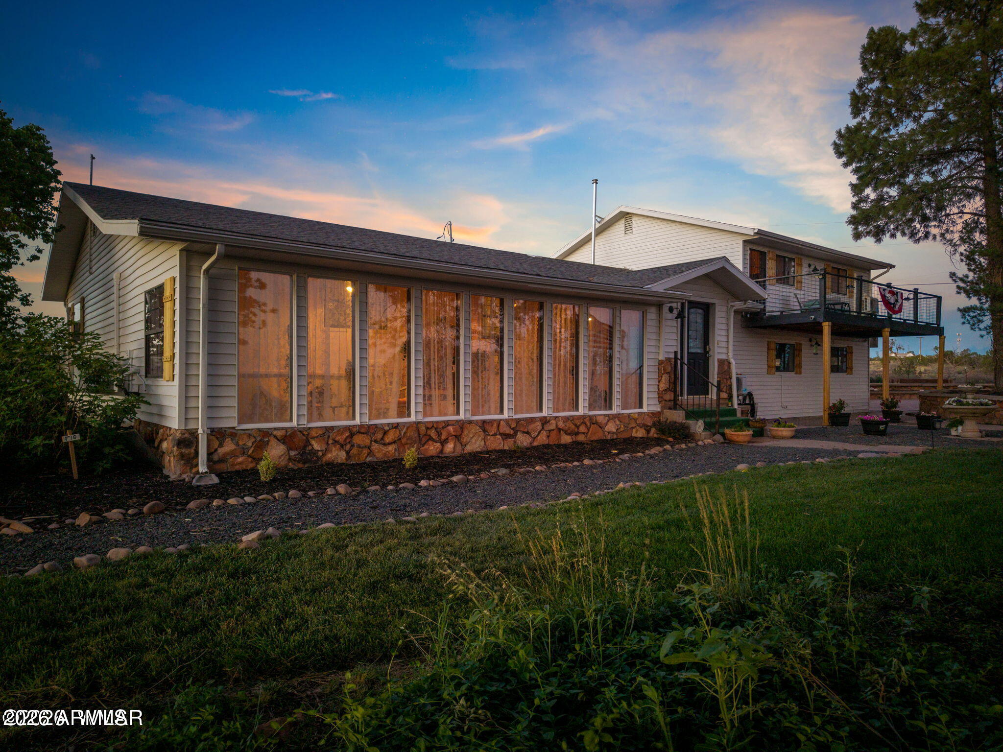 1810 EAGER Avenue