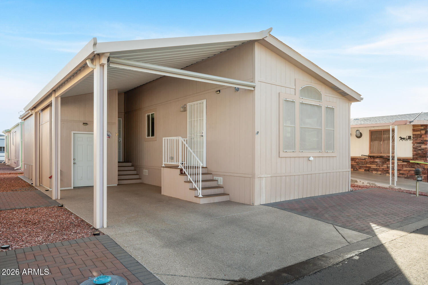 17200 W BELL Road 1658