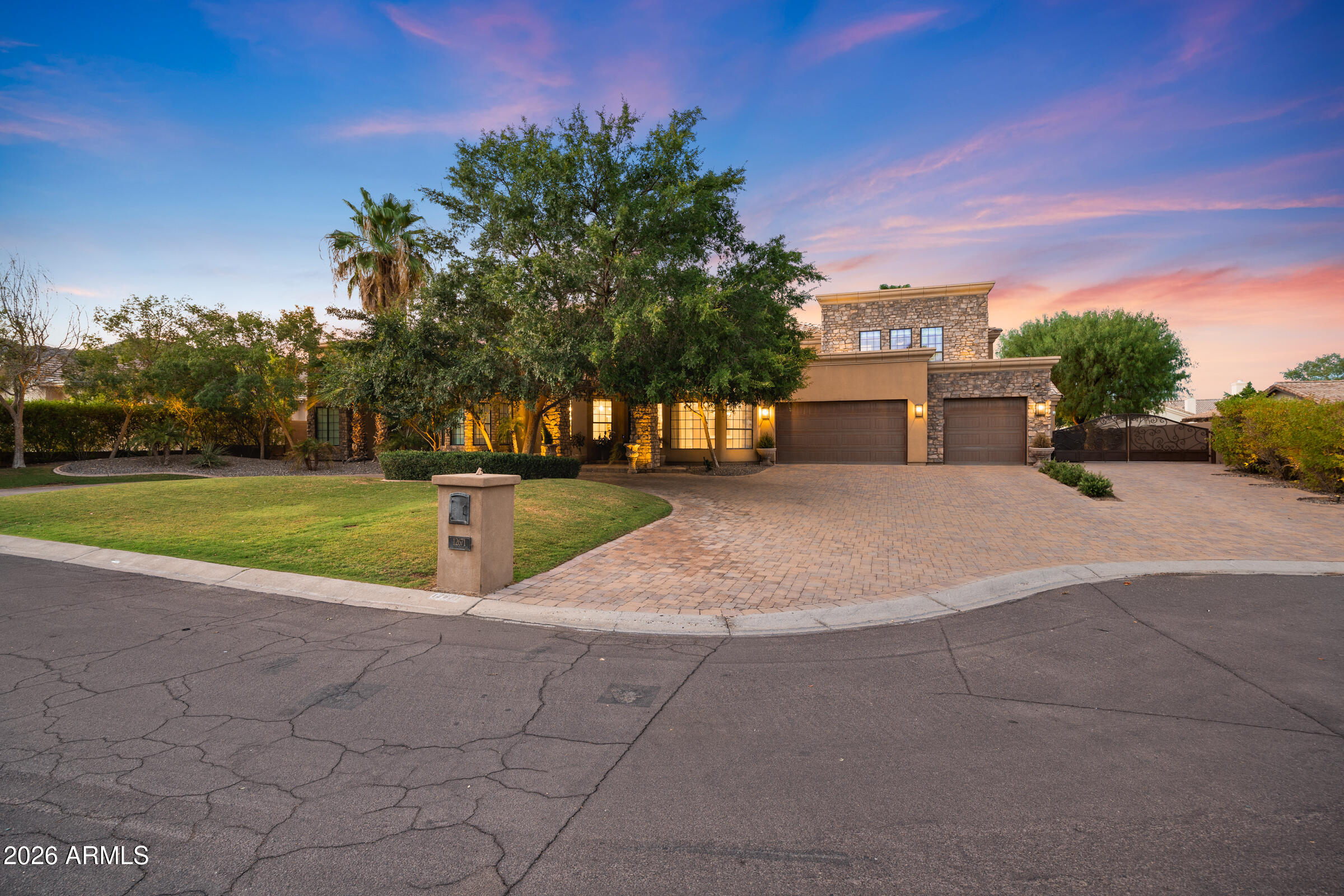 12671 S HONAH LEE Court