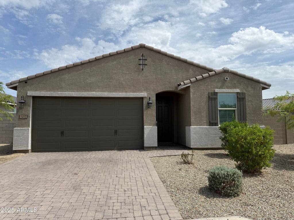 Photo of 1493 S 224th Lane, Buckeye, AZ 85326 (MLS # 6921358)