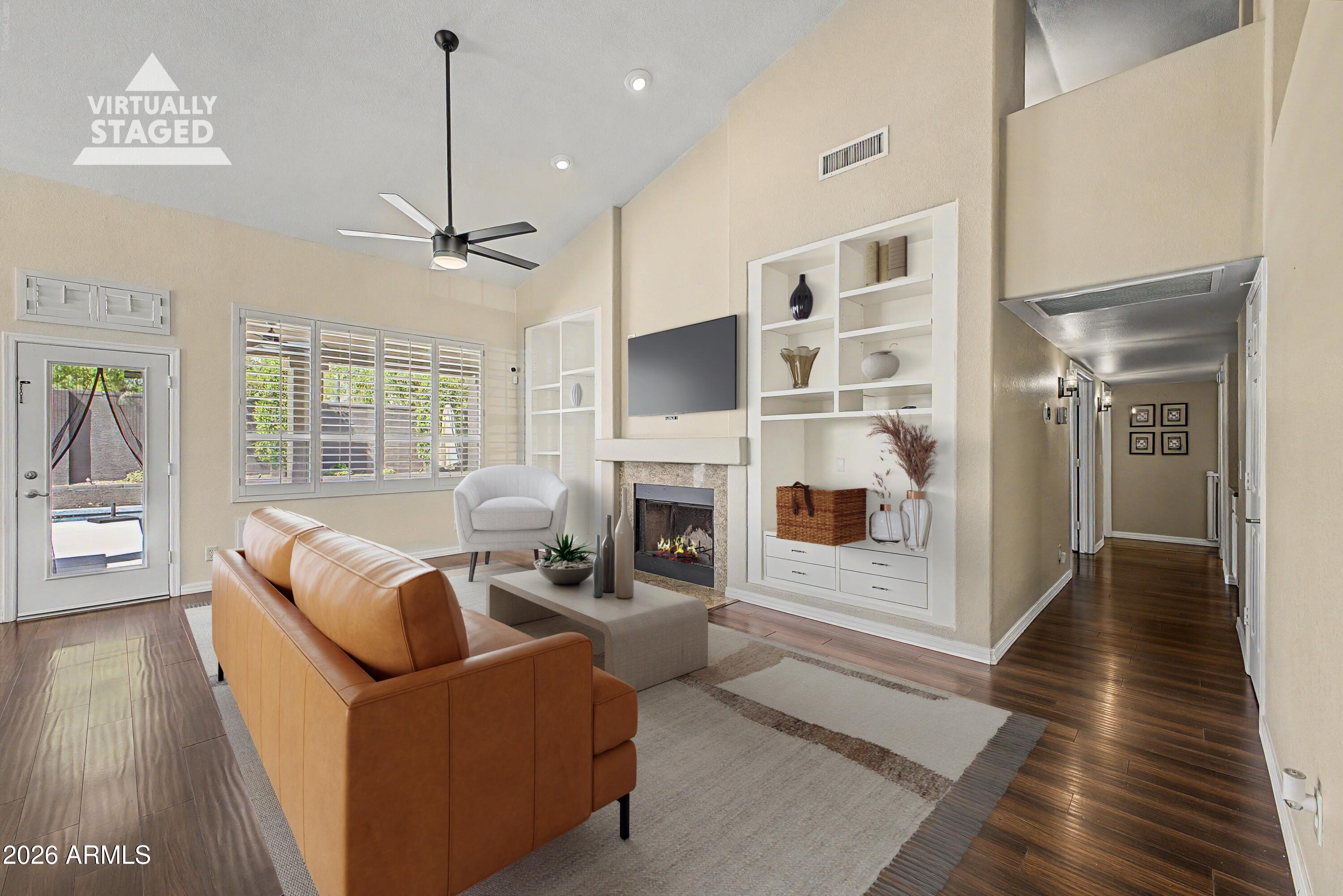 6126 E JUNIPER Avenue