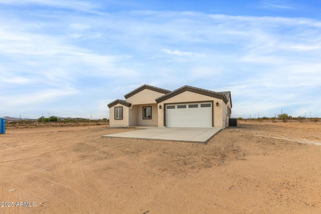 Photo of 37182 W Raymond Street, Tonopah, AZ 85354 (MLS # 6921734)