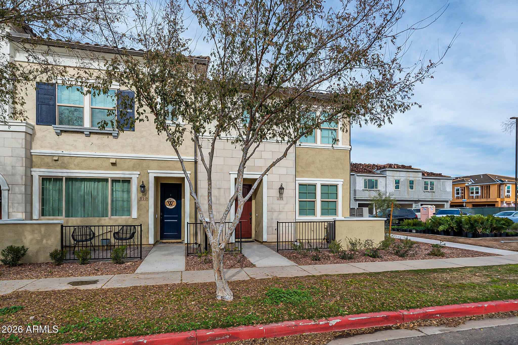 1825 E HAMPTON Lane 111