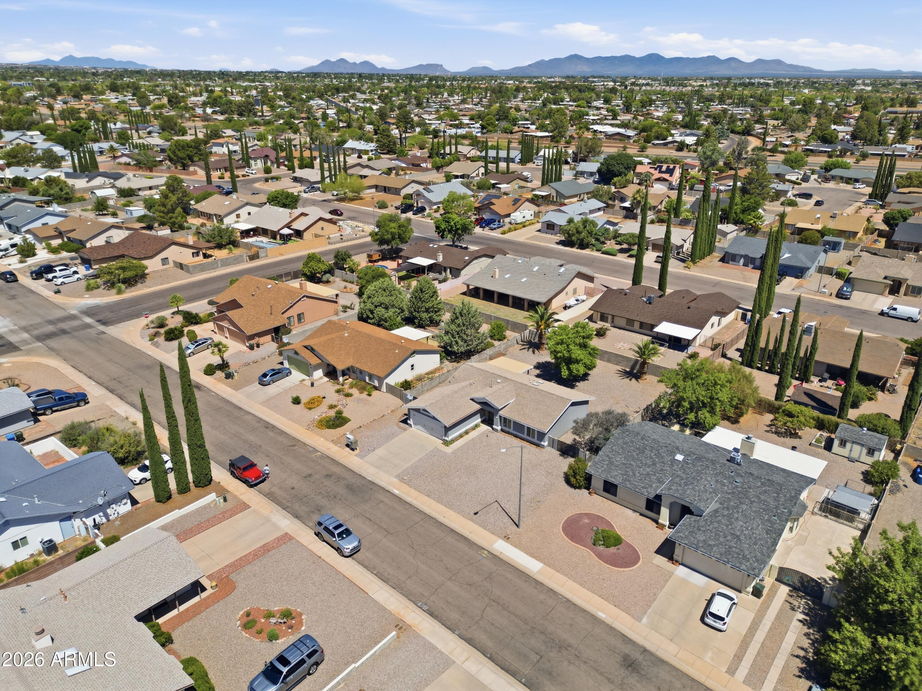 MISSION HILLS ESTATES - Residential