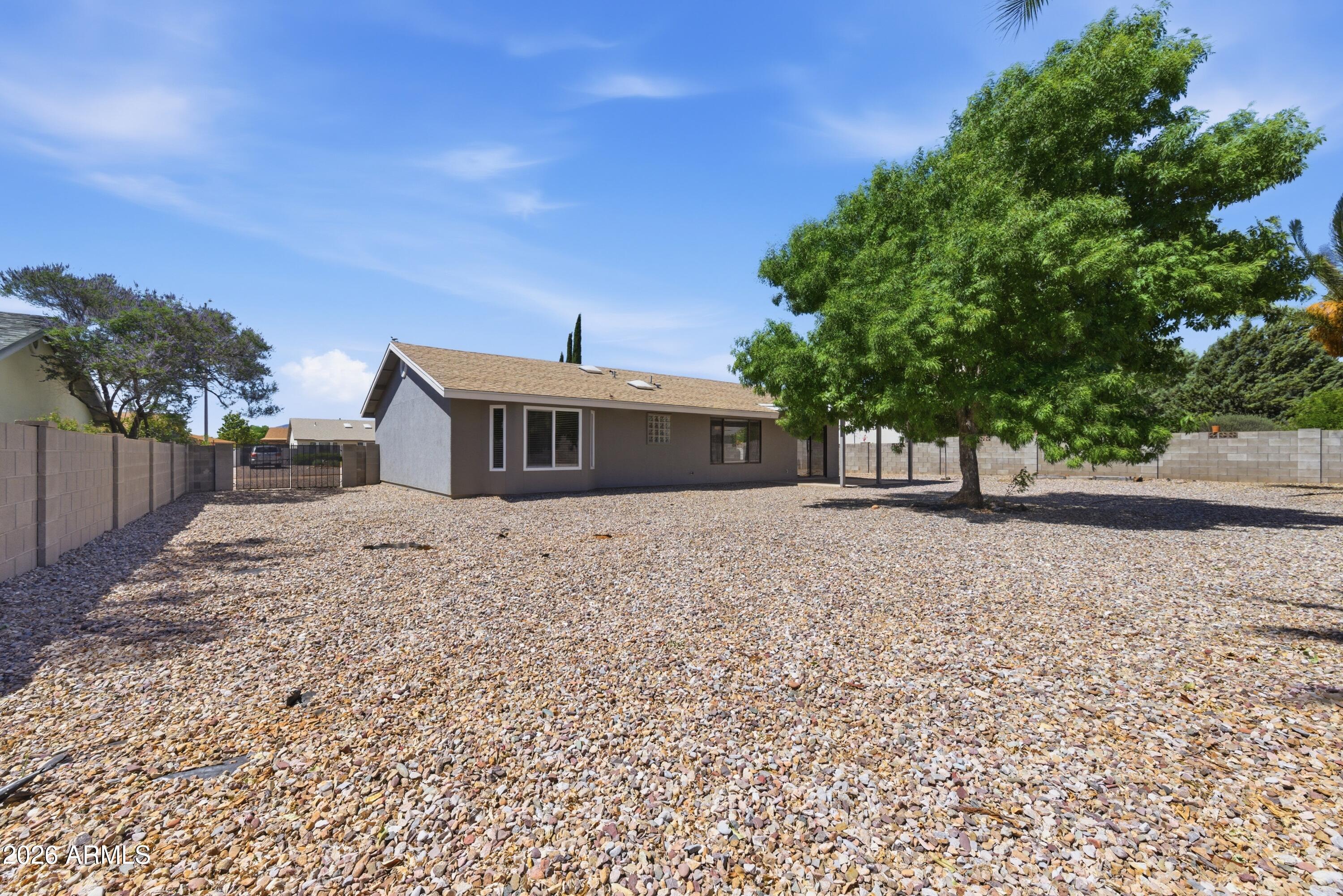 MISSION HILLS ESTATES - Residential