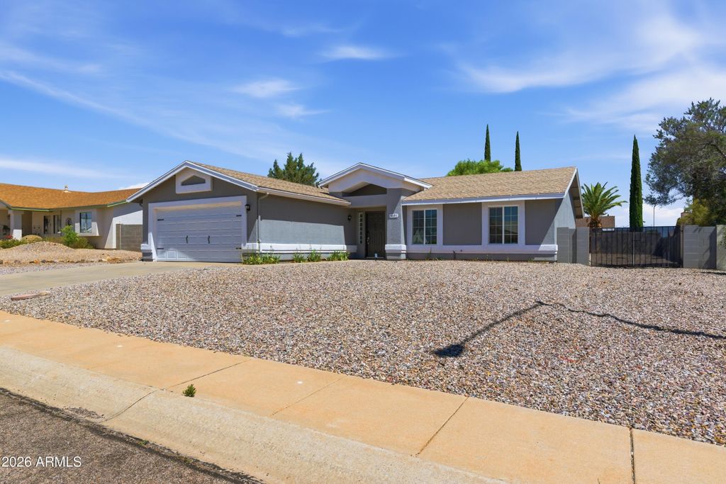 Photo of 5091 Colina Way, Sierra Vista, AZ 85635 (MLS # 7032555)