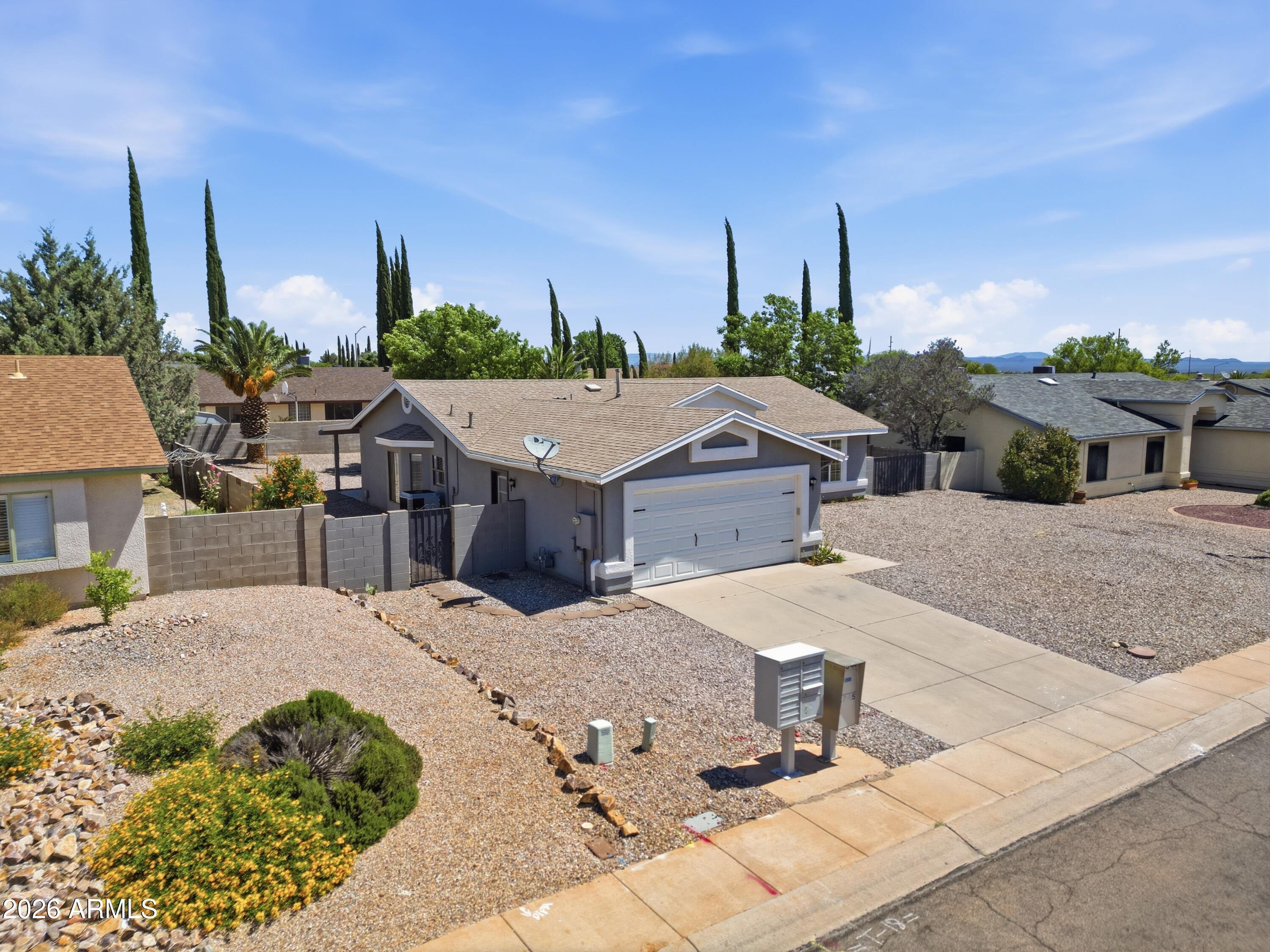 MISSION HILLS ESTATES - Residential