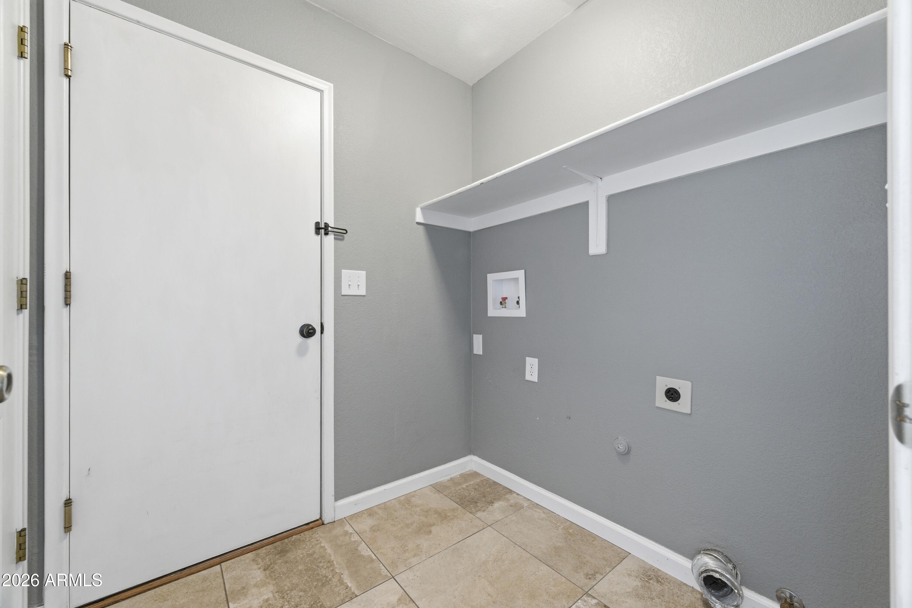 MISSION HILLS ESTATES - Residential
