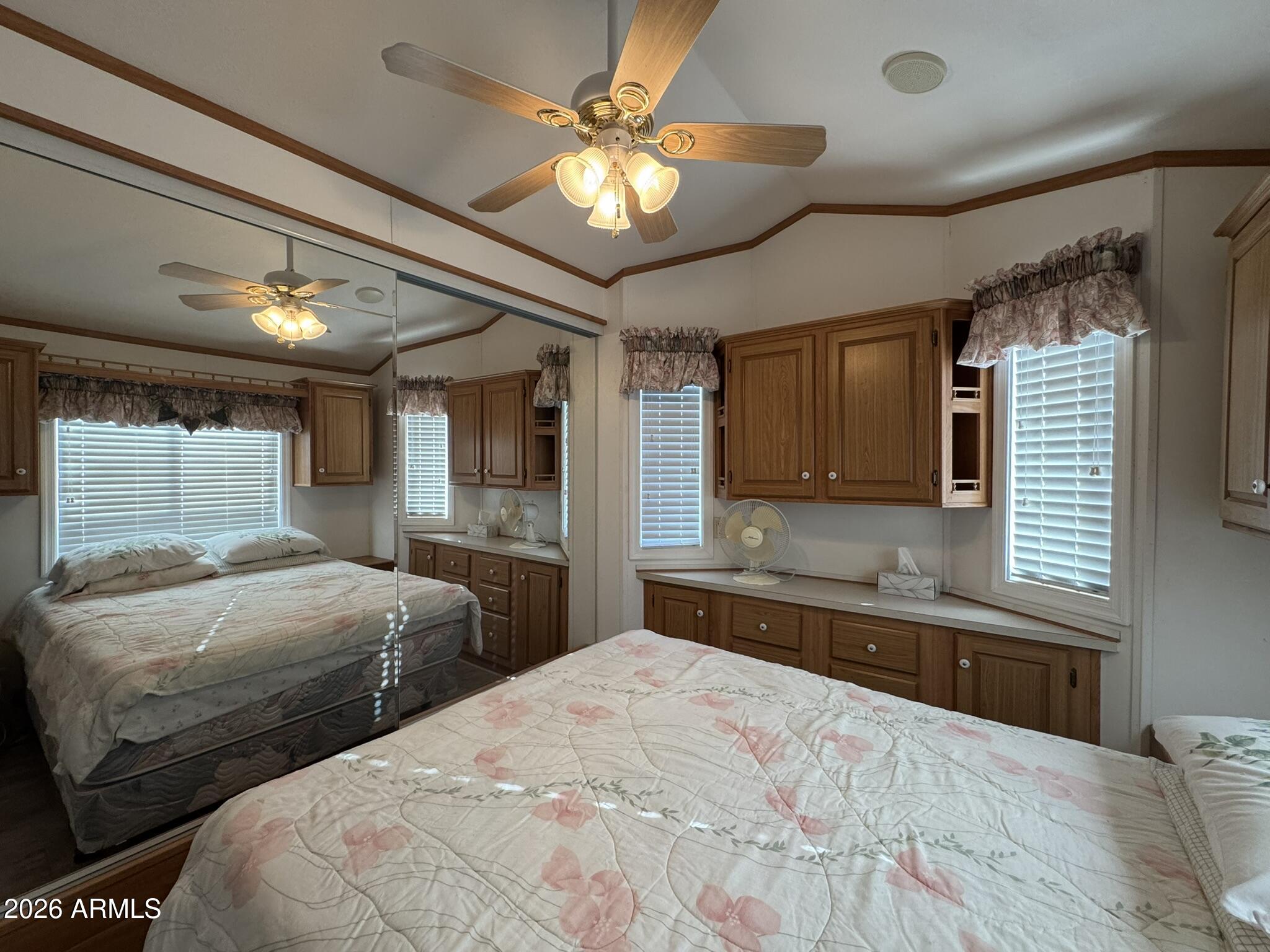 329 E PALO VERDE Lane 231