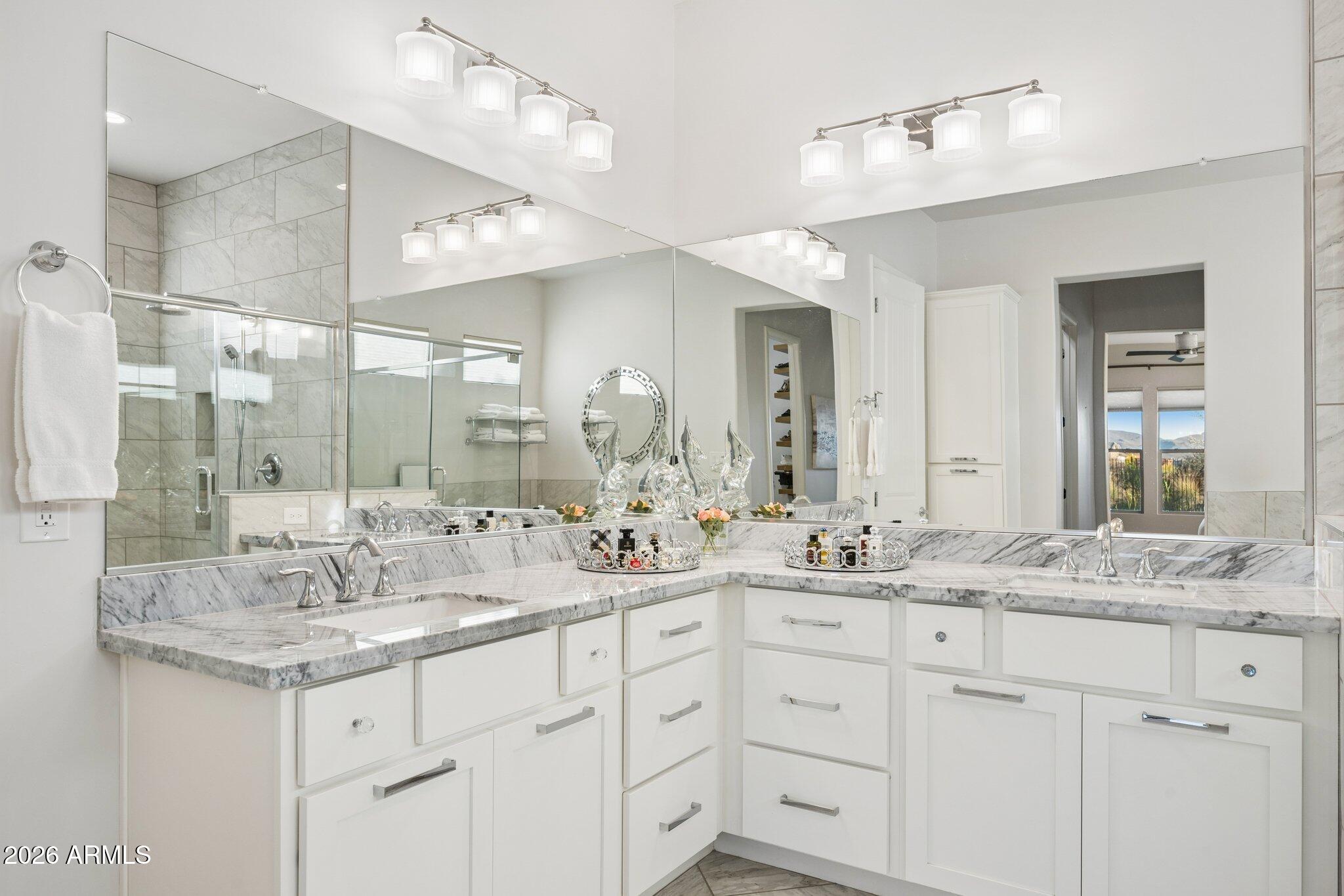 Rio Verde, Arizona, 85263, United States, 3 Bedrooms Bedrooms, ,4 BathroomsBathrooms,Residential,Active,2031036