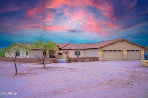 A home in Wickenburg