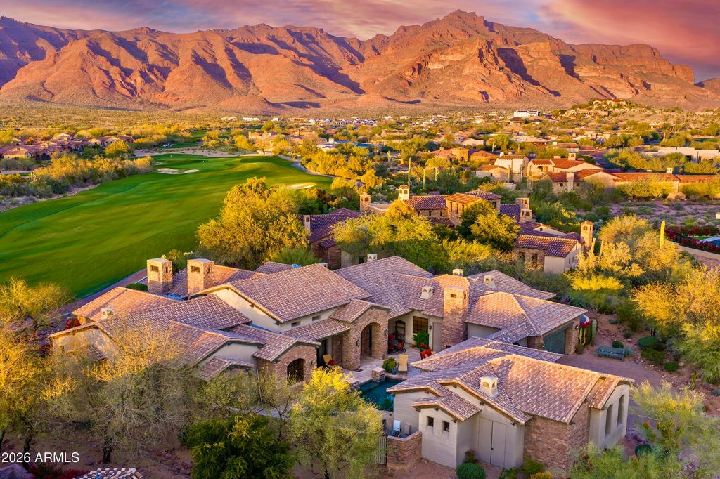 Photo of 3504 S First Water Trail, Gold Canyon, AZ 85118 (MLS # 6995362)