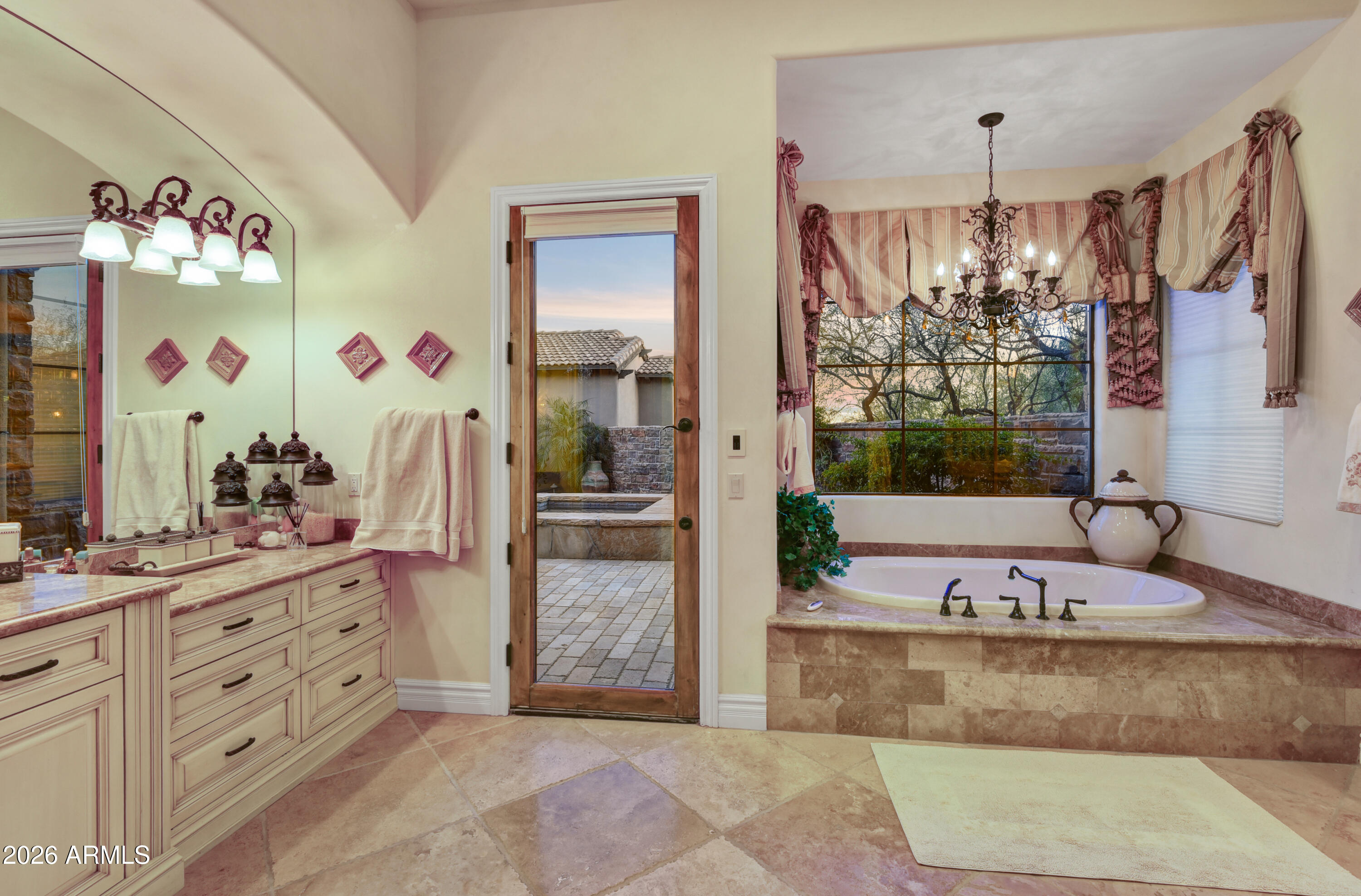 Superstition Mountain - Residential