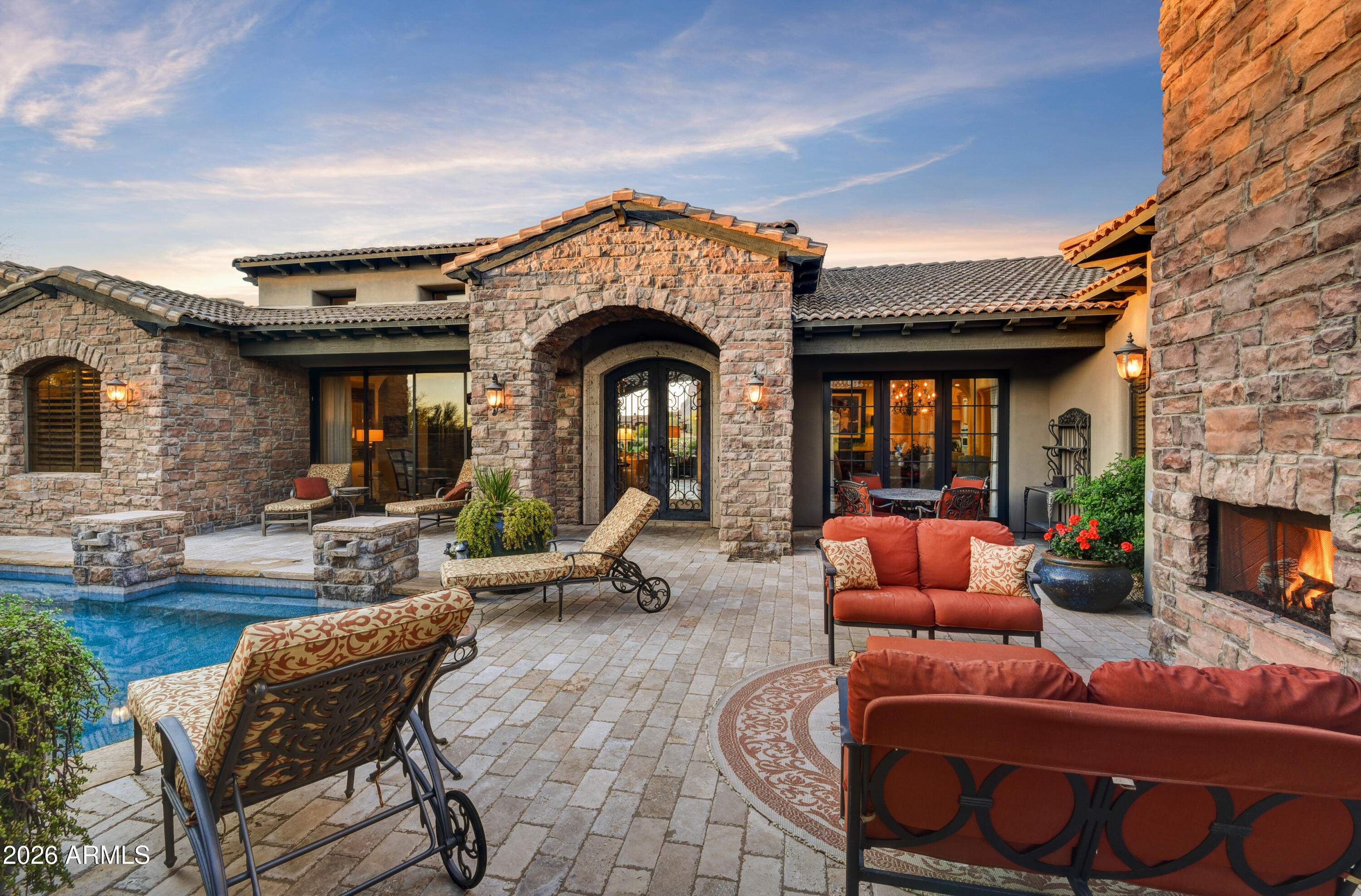 Superstition Mountain - Residential