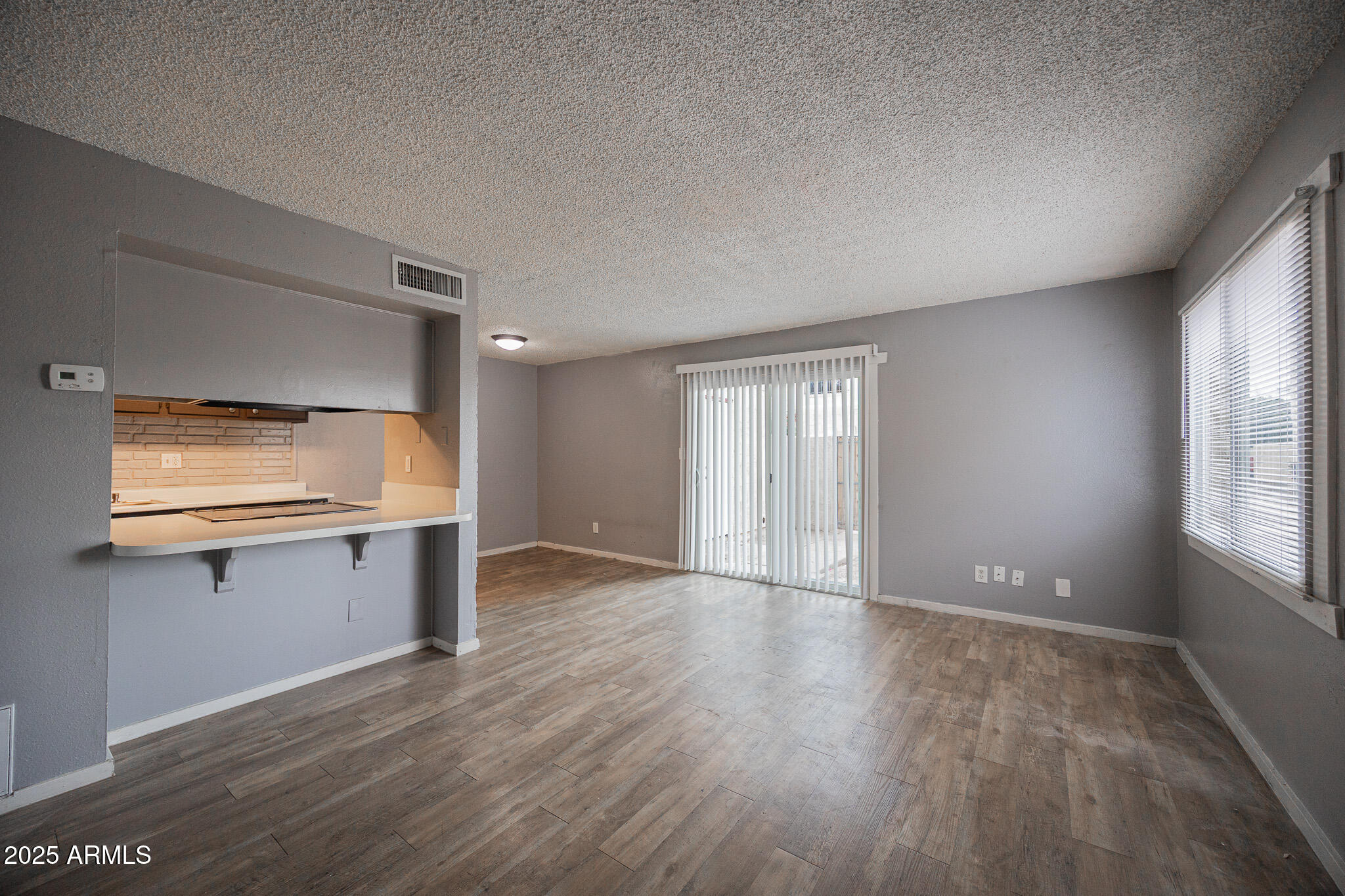 5440 W BELLEVIEW Street