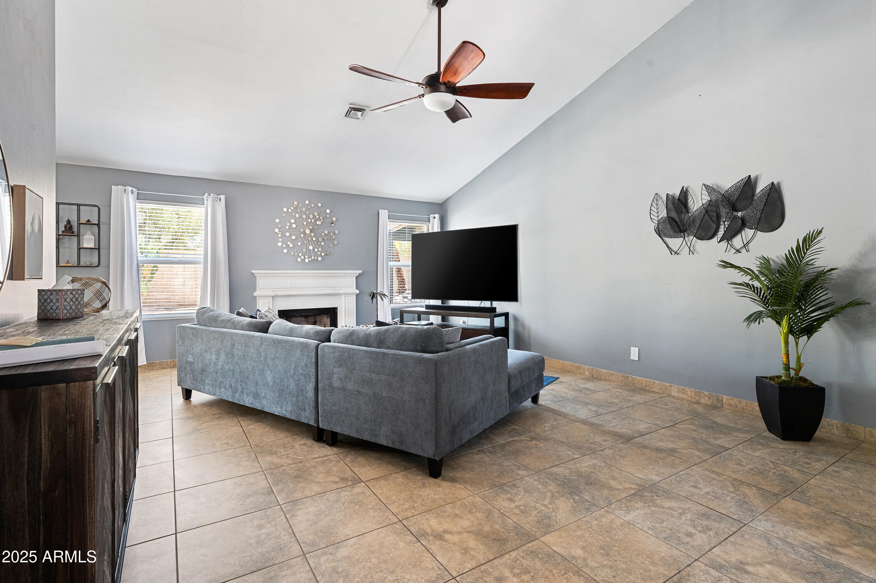 HEARTHSTONE UNIT 2 - Residential