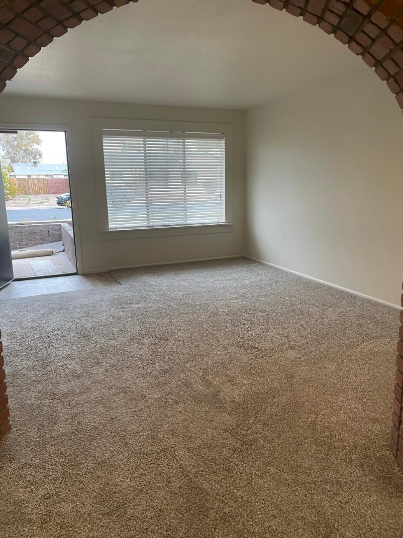 531 E Laguna Drive