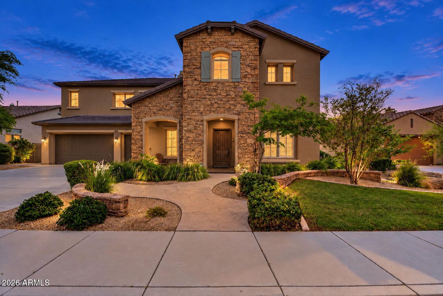 8727 W BUCKHORN Trail