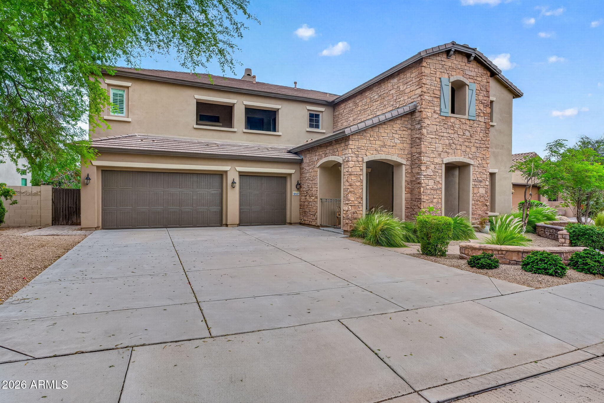 8727 W BUCKHORN Trail