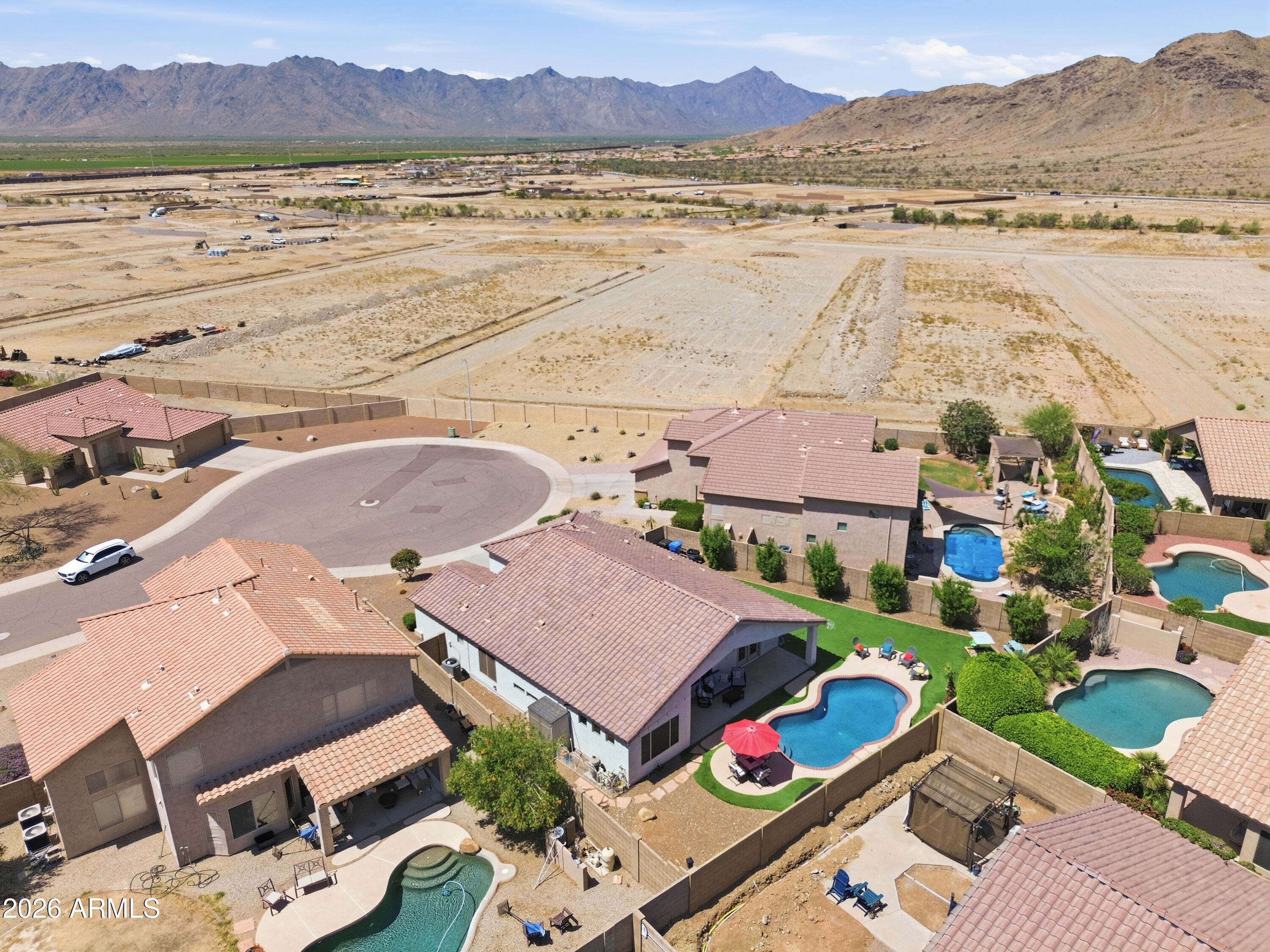 1834 W AMBERWOOD Drive