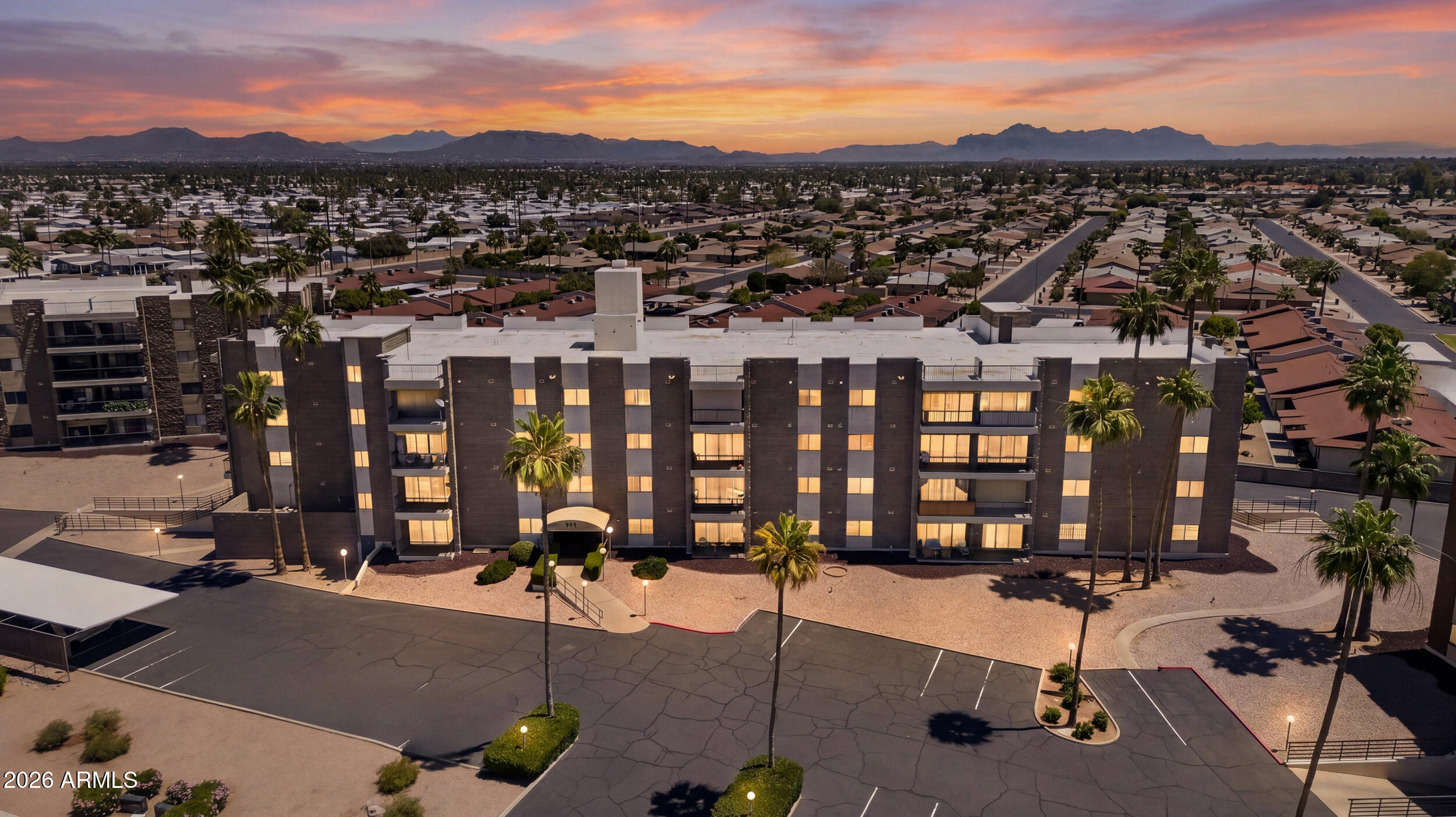453 S PARKCREST -- 412