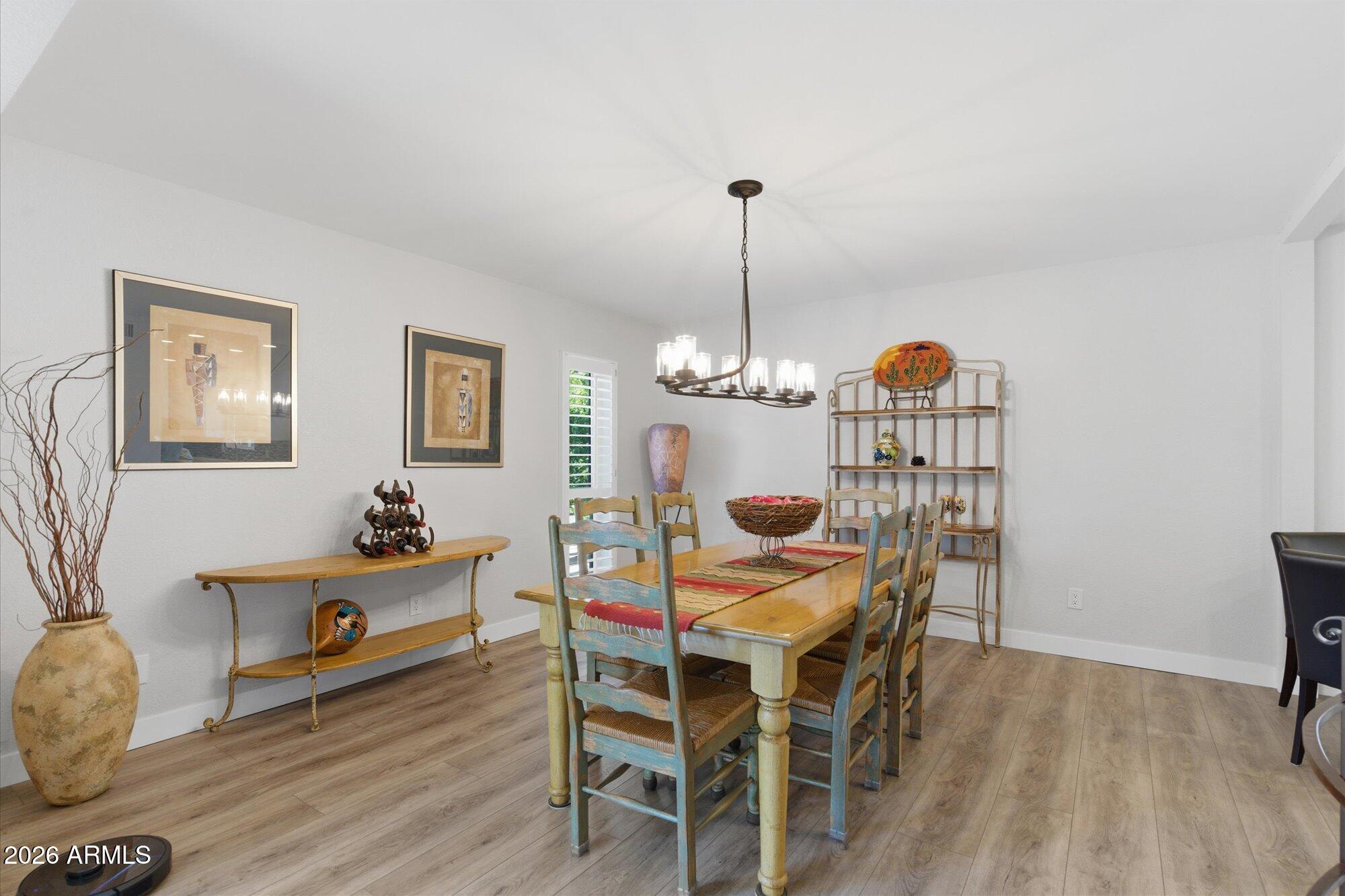 7512 N DEL NORTE Drive