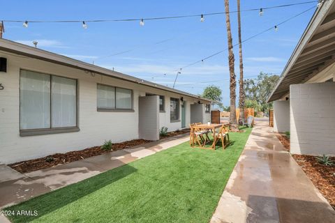 405 S PRIEST Drive N Tempe AZ 85281