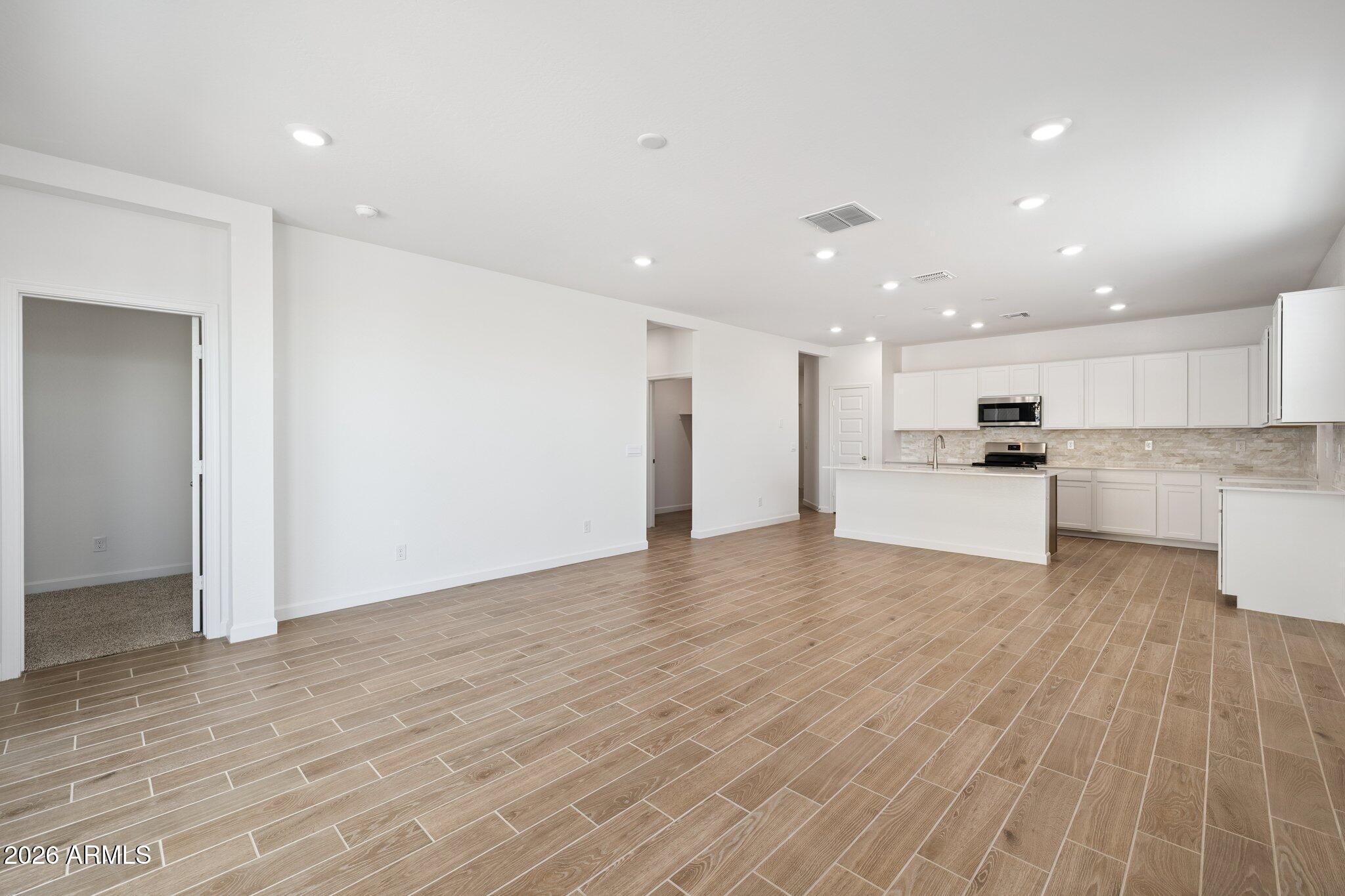 24218 W ATLANTIS Way