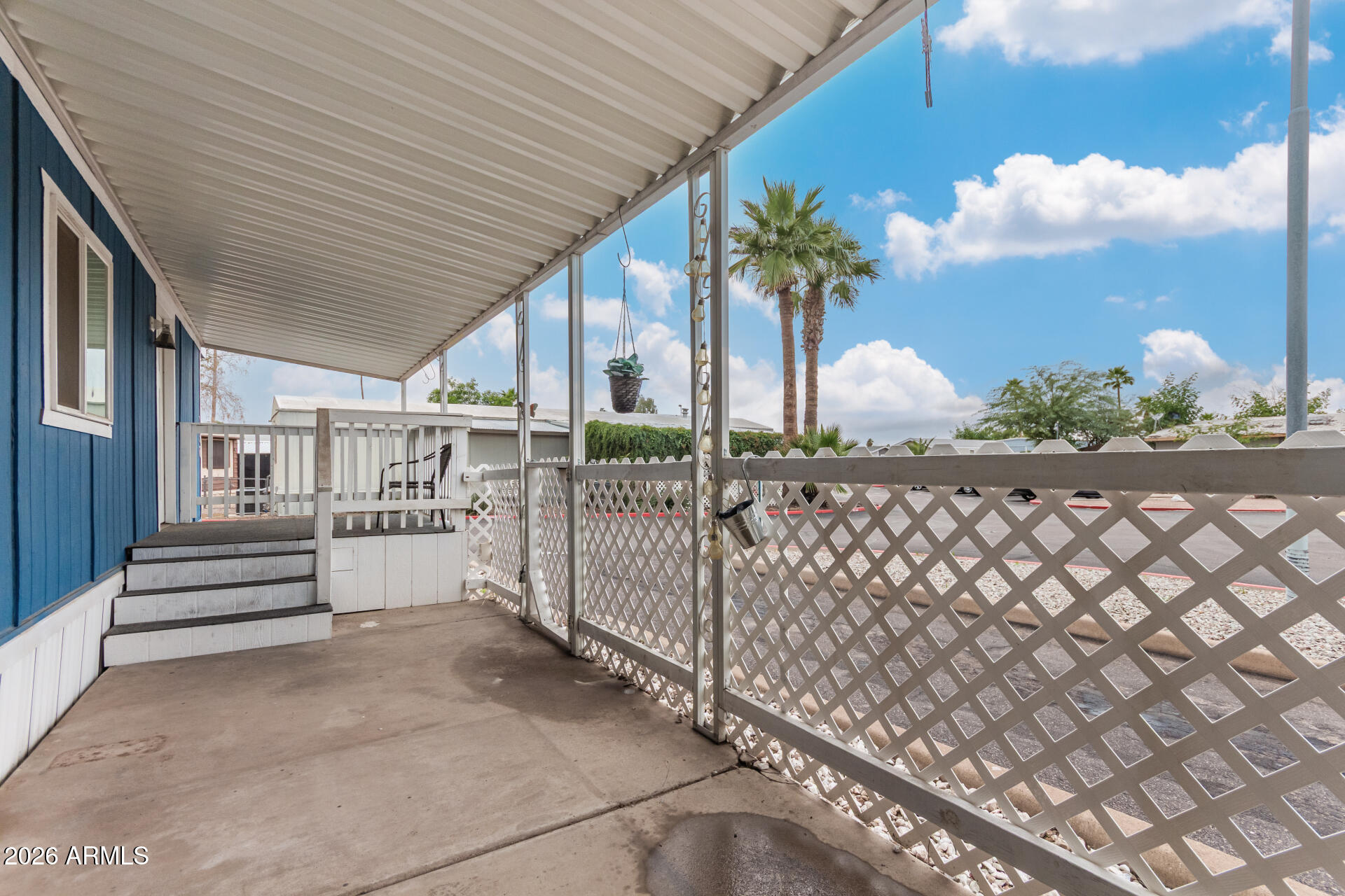 555 W WARNER Road 156