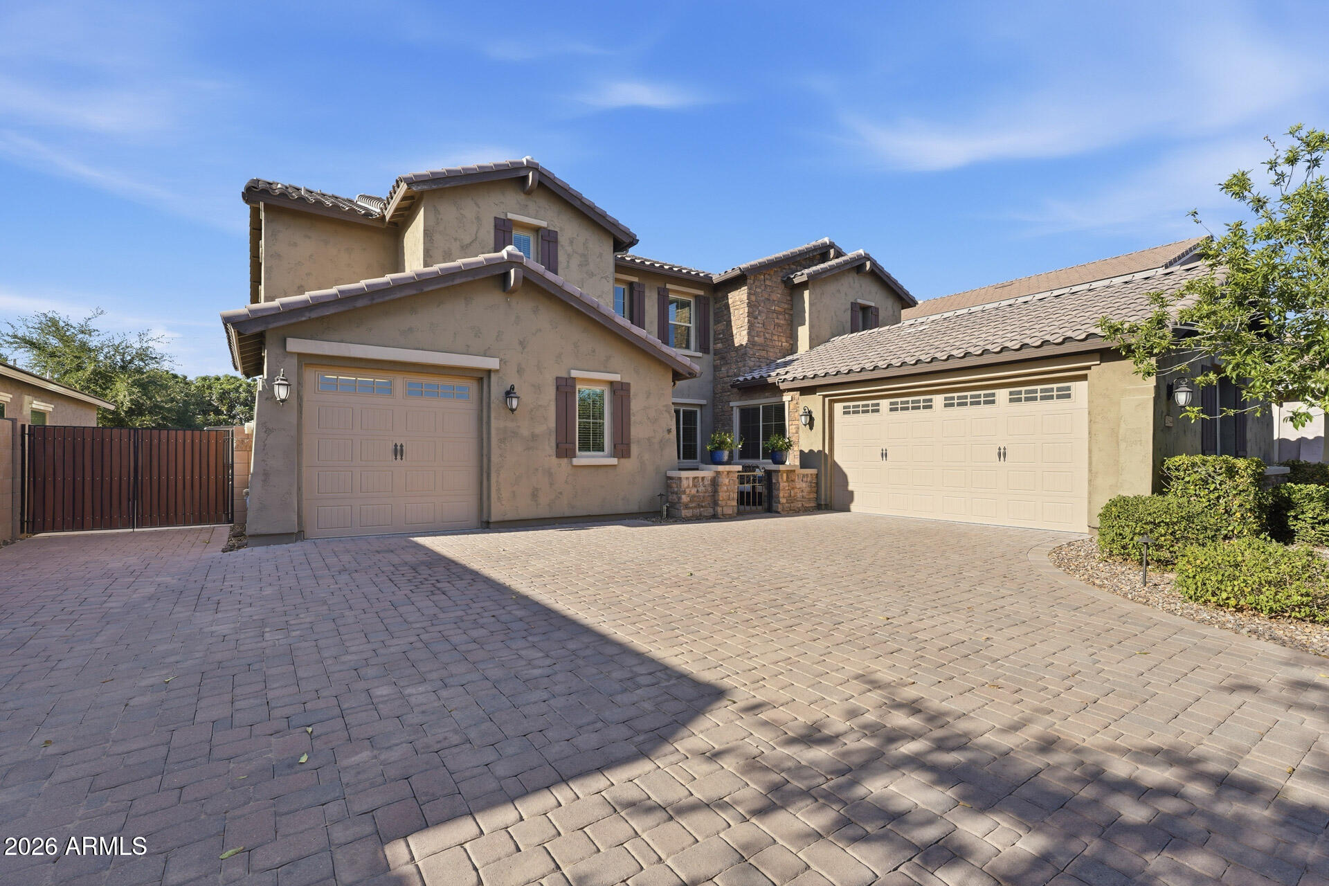 20544 E MOCKINGBIRD Drive