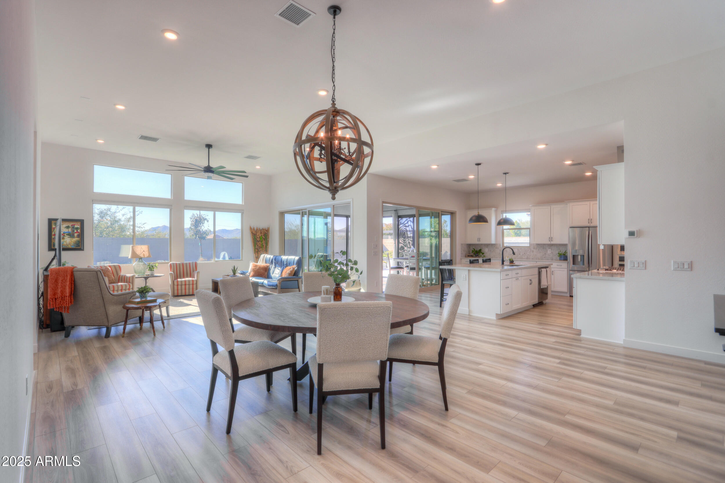 4917 W Rogers Pass --