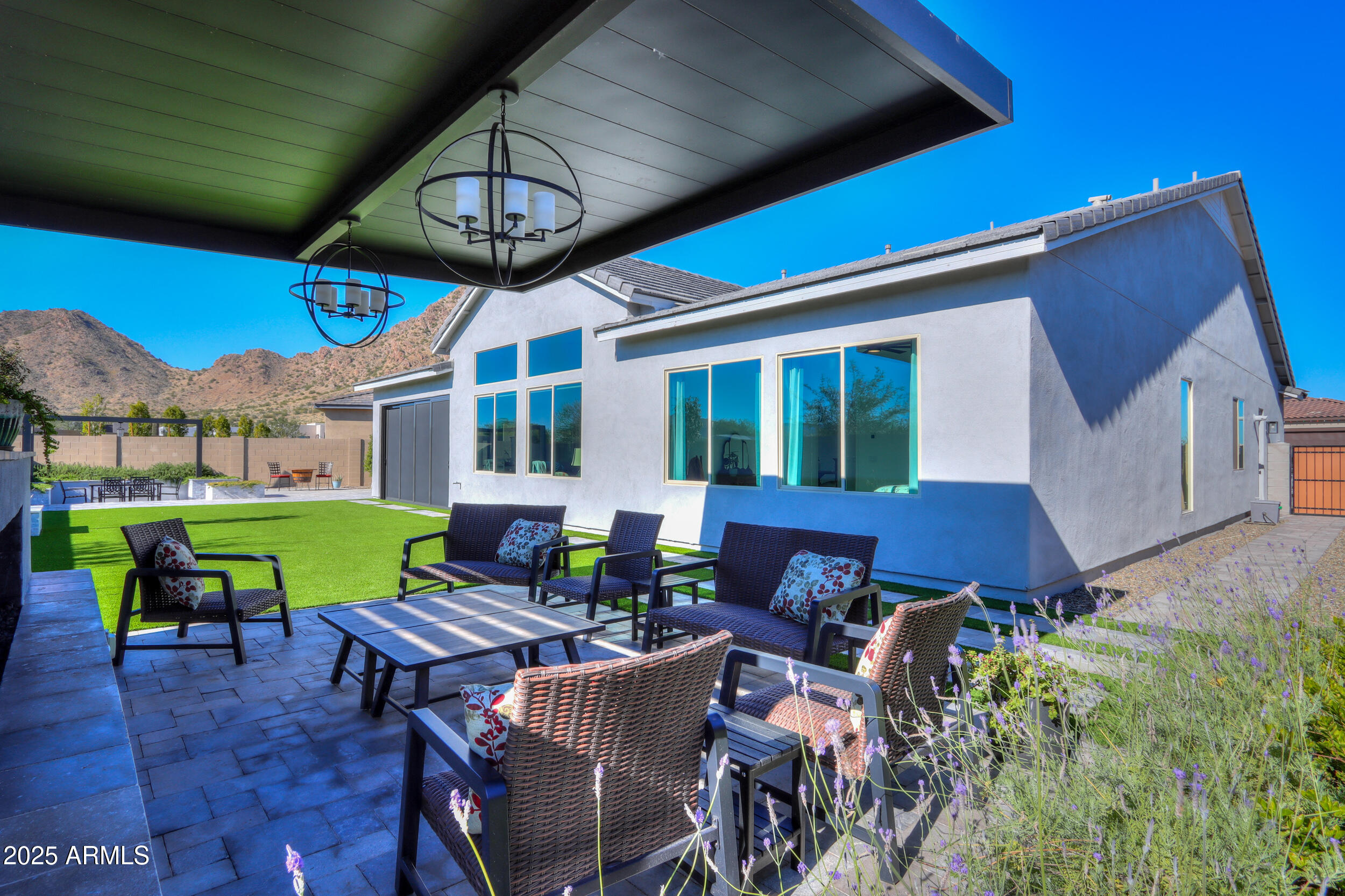 4917 W Rogers Pass --