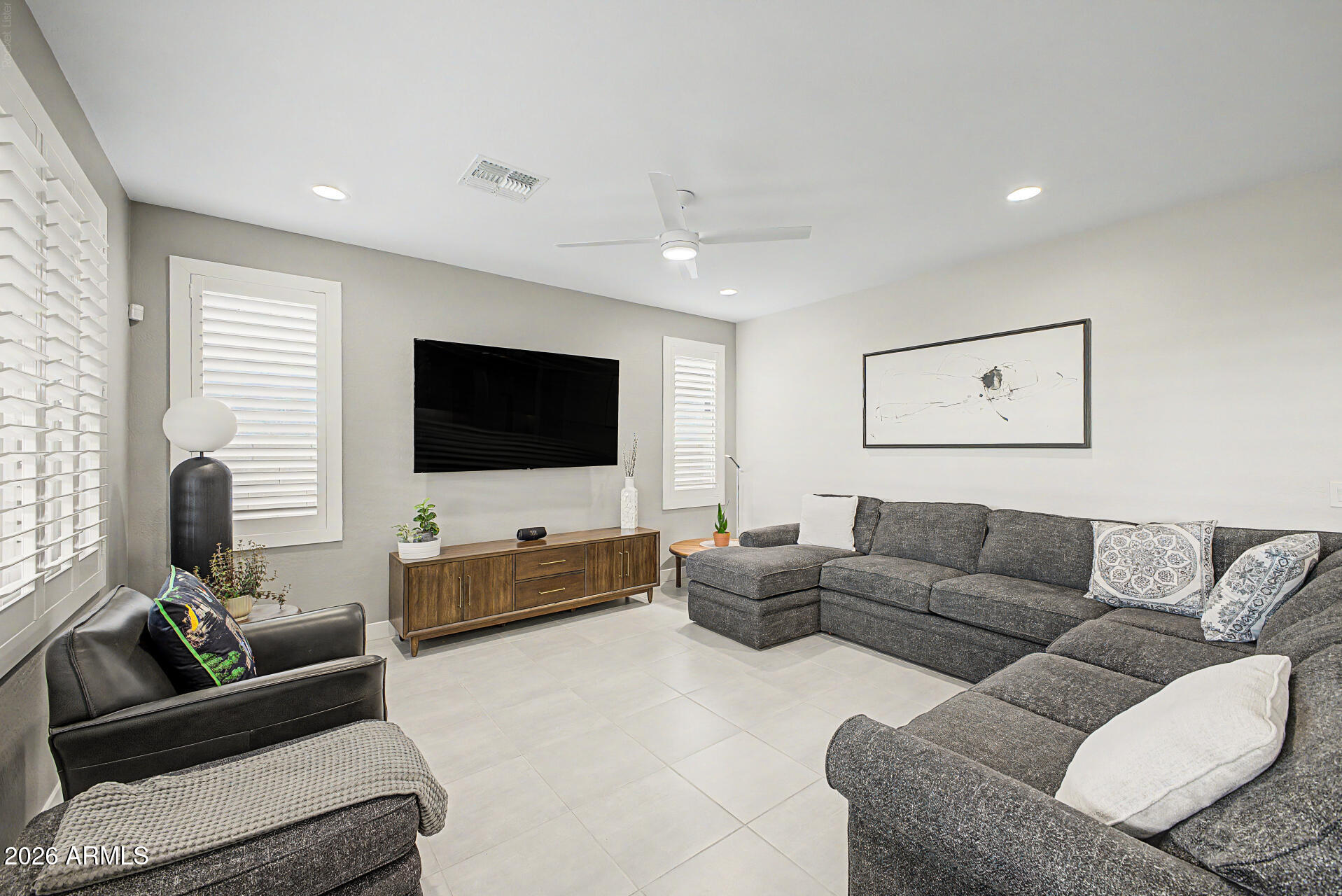 39334 N KADEN Lane