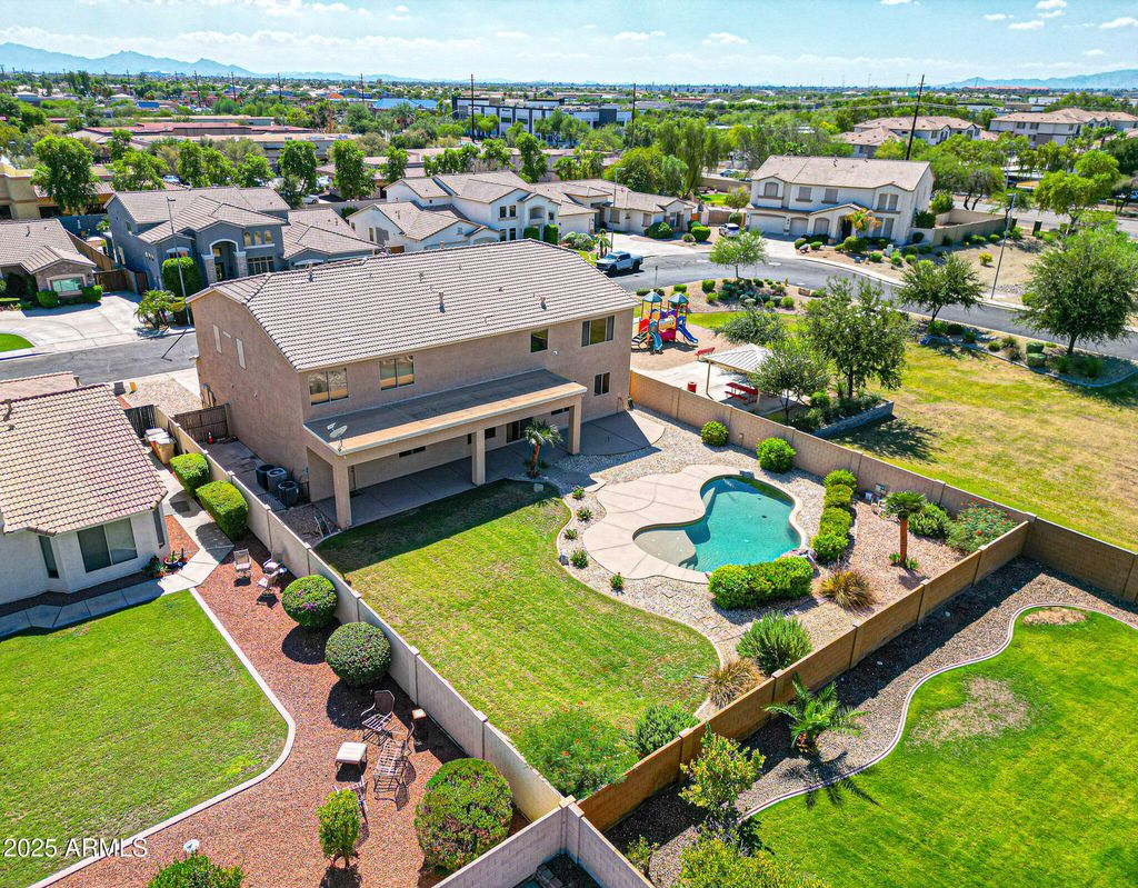 Photo of 8232 W Crocus Drive, Peoria, AZ 85381 (MLS # 6927187)