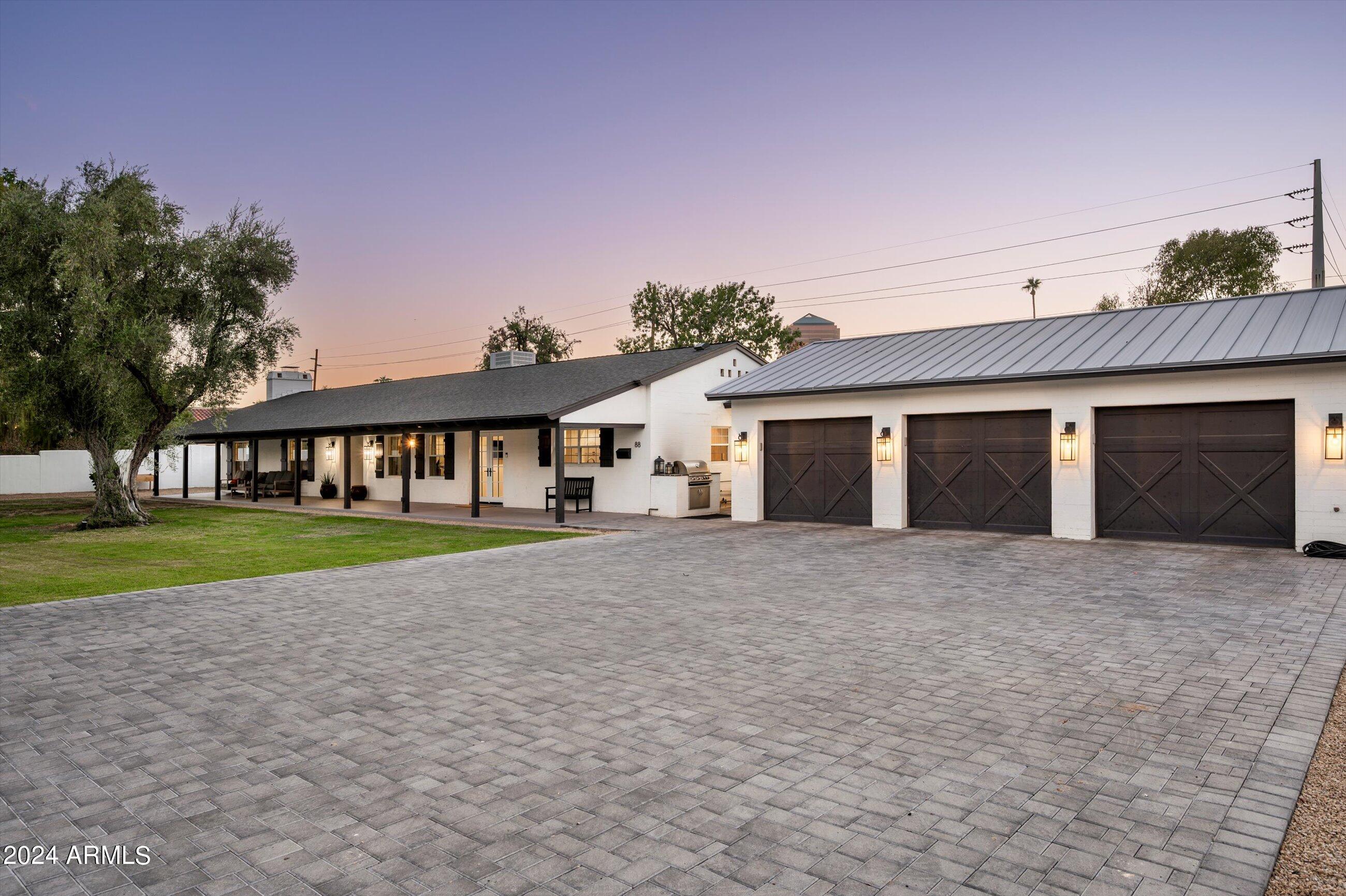 88 N Country Club Drive