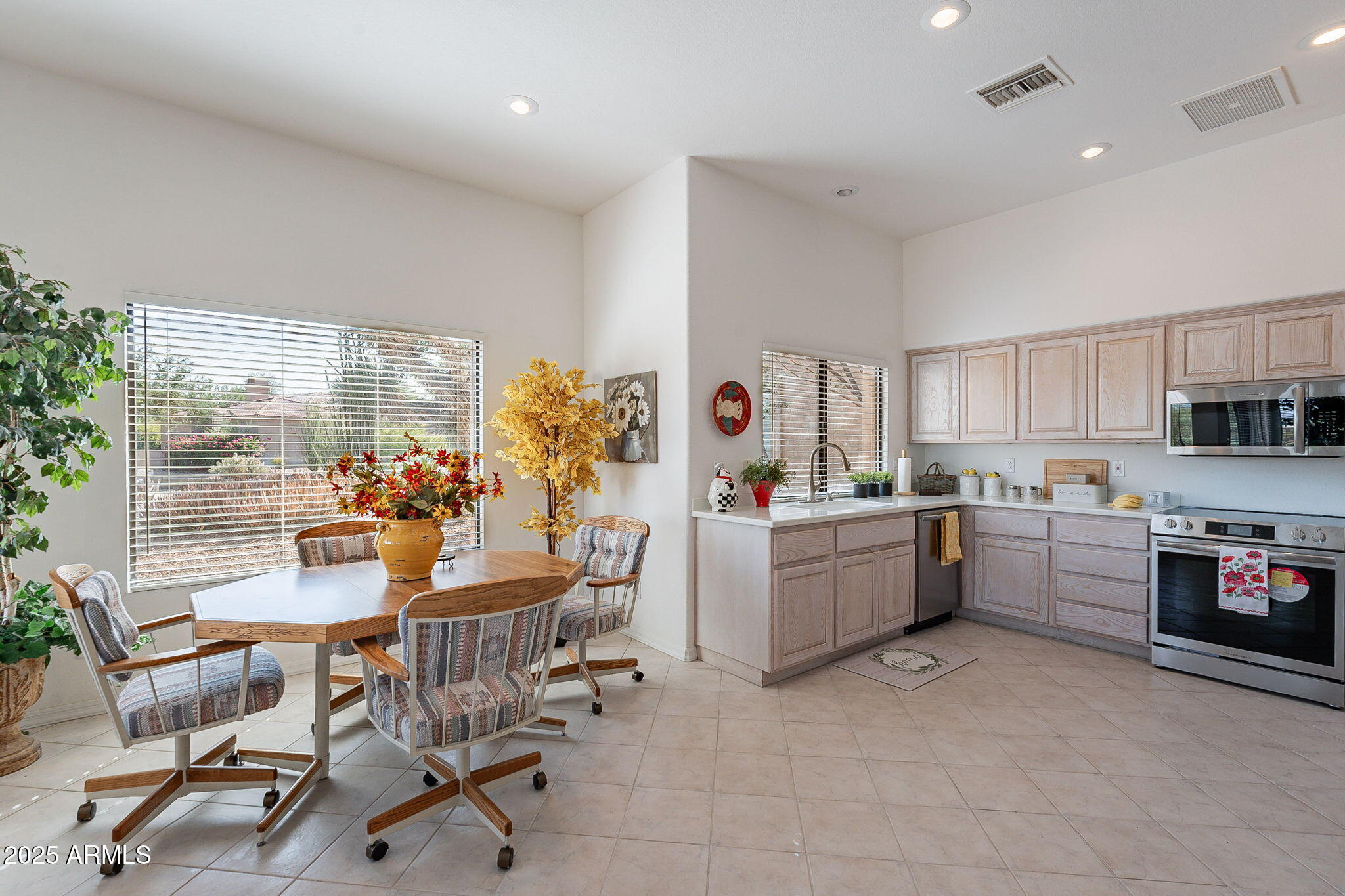 18637 E AMARADO Circle
