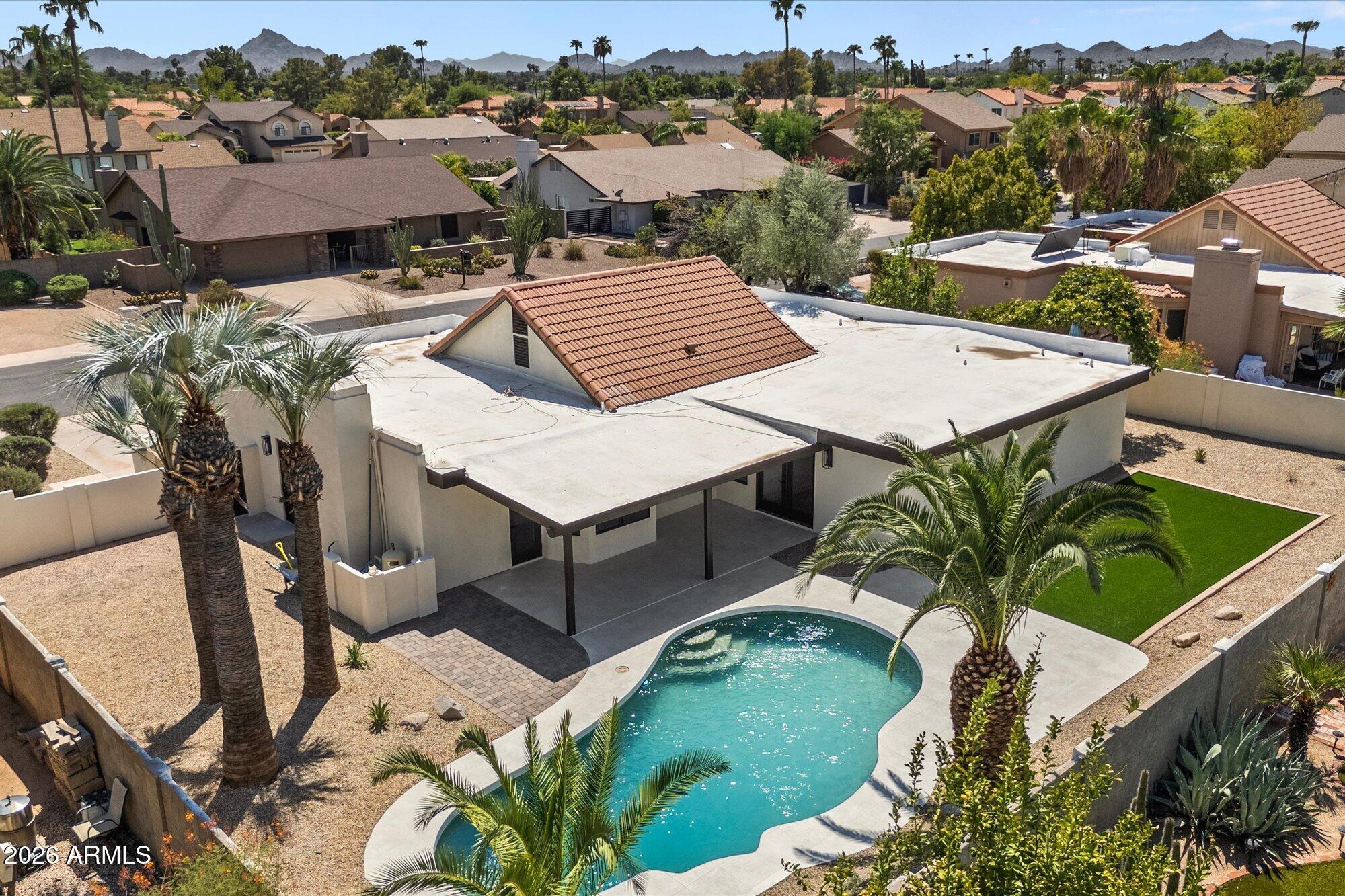 5024 E LE MARCHE Avenue
