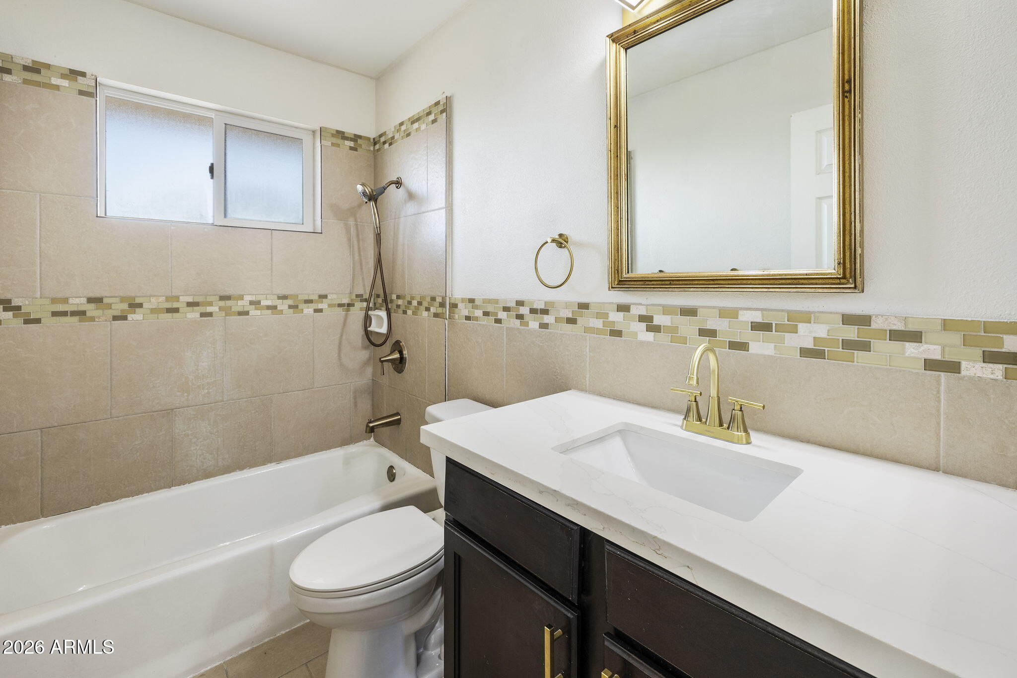 10037 N BALBOA Drive