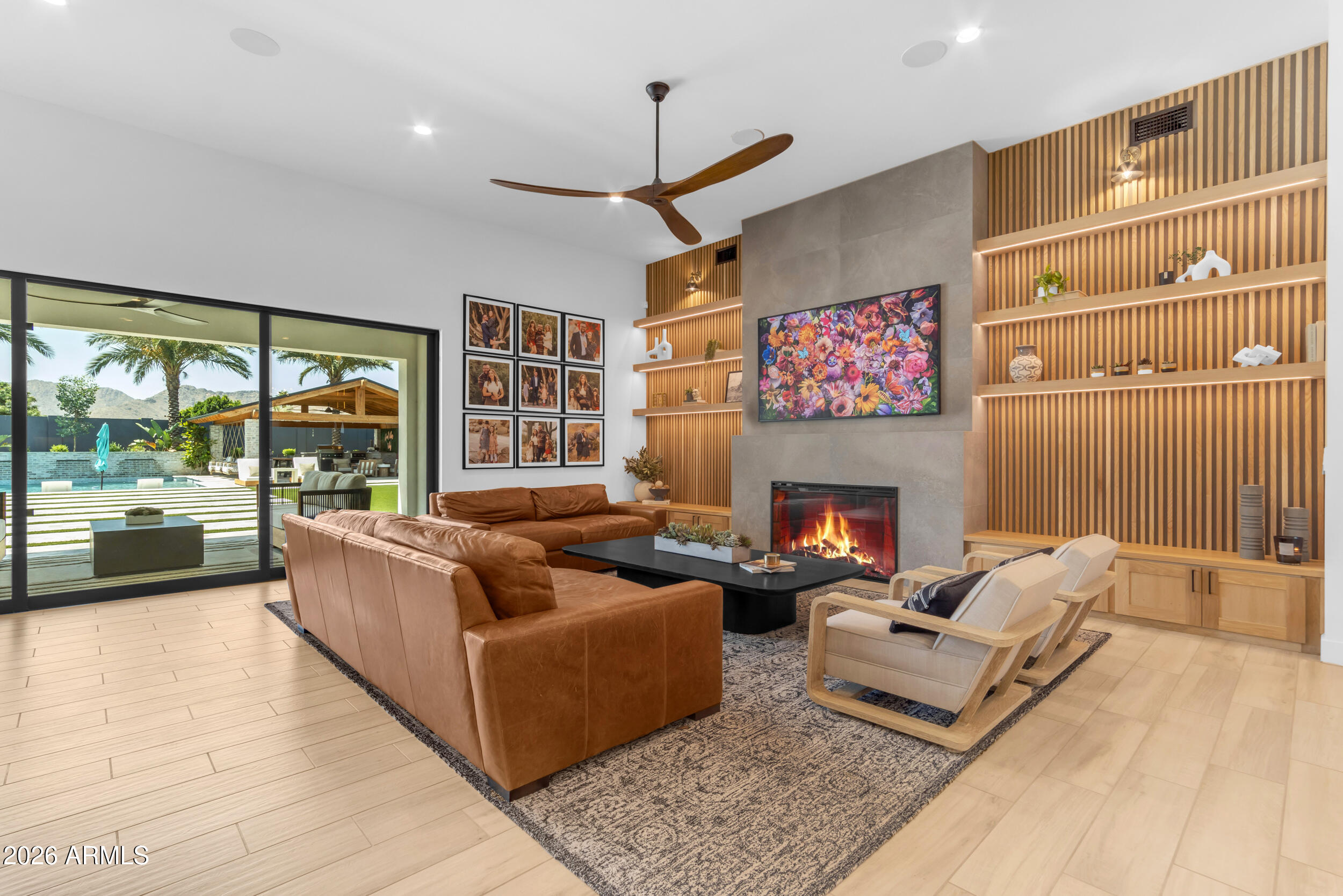 BRIDLE RANCH - Residential