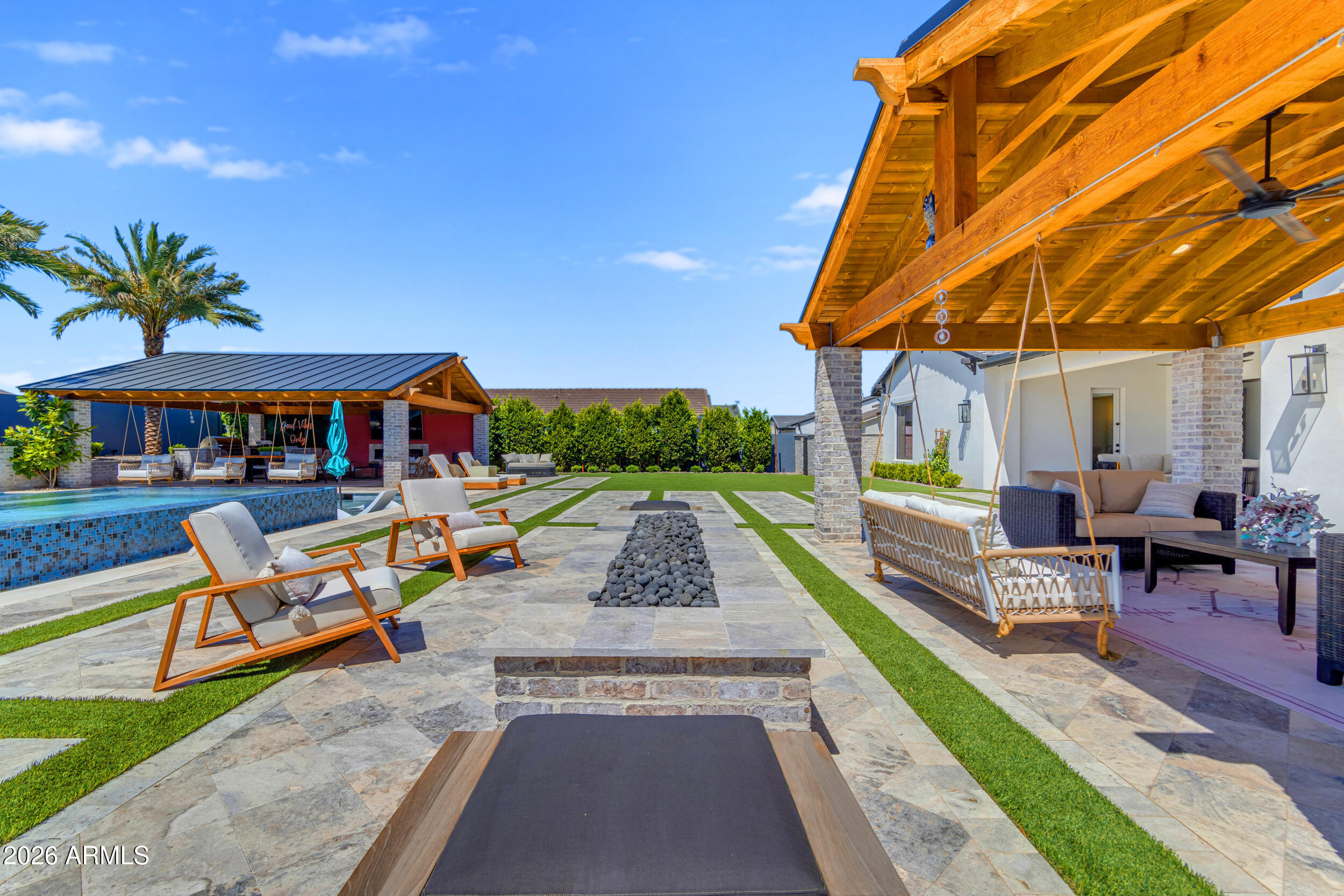 BRIDLE RANCH - Residential